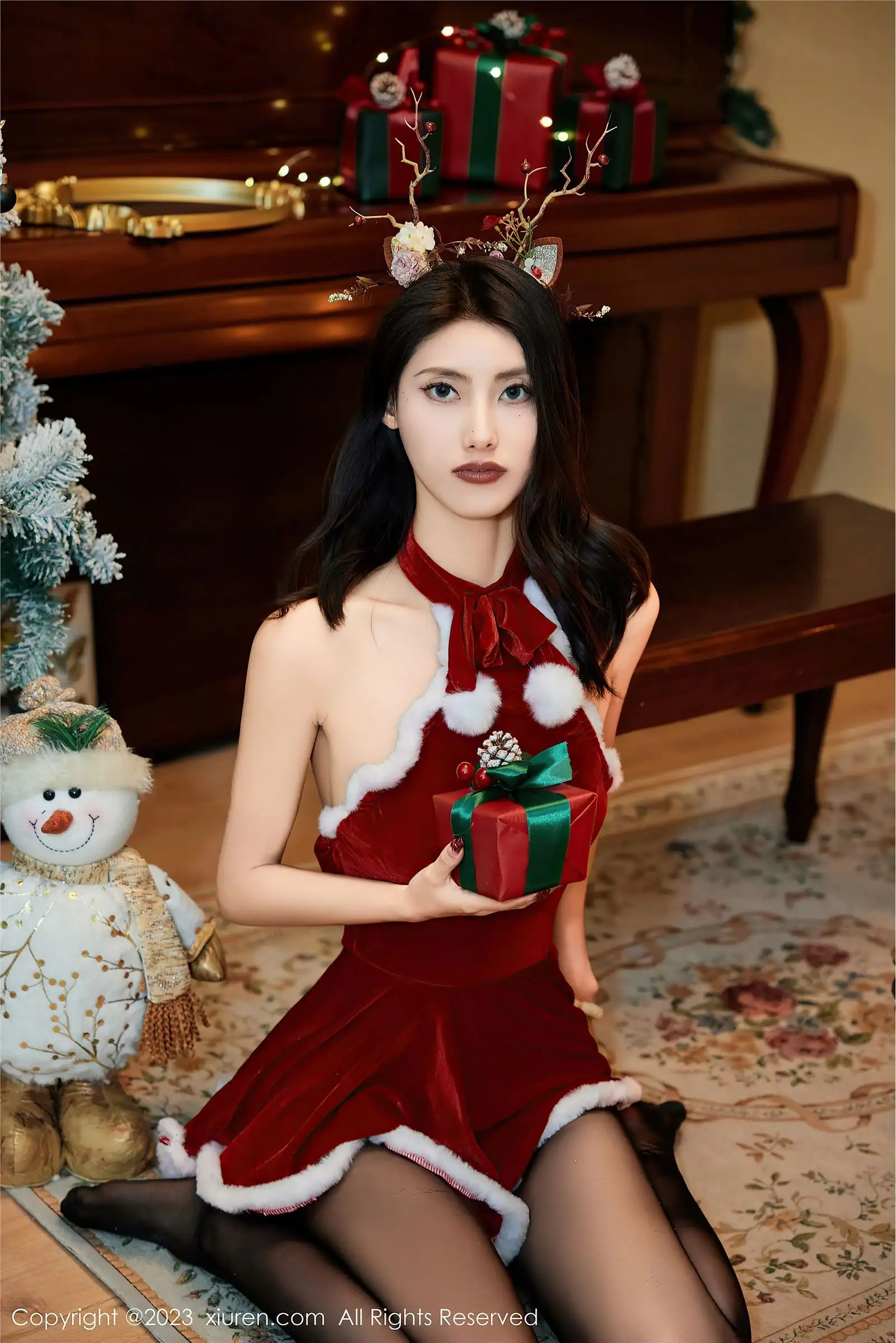 [XIUREN秀人网] 2023.12.21 NO.7842 lingyu69