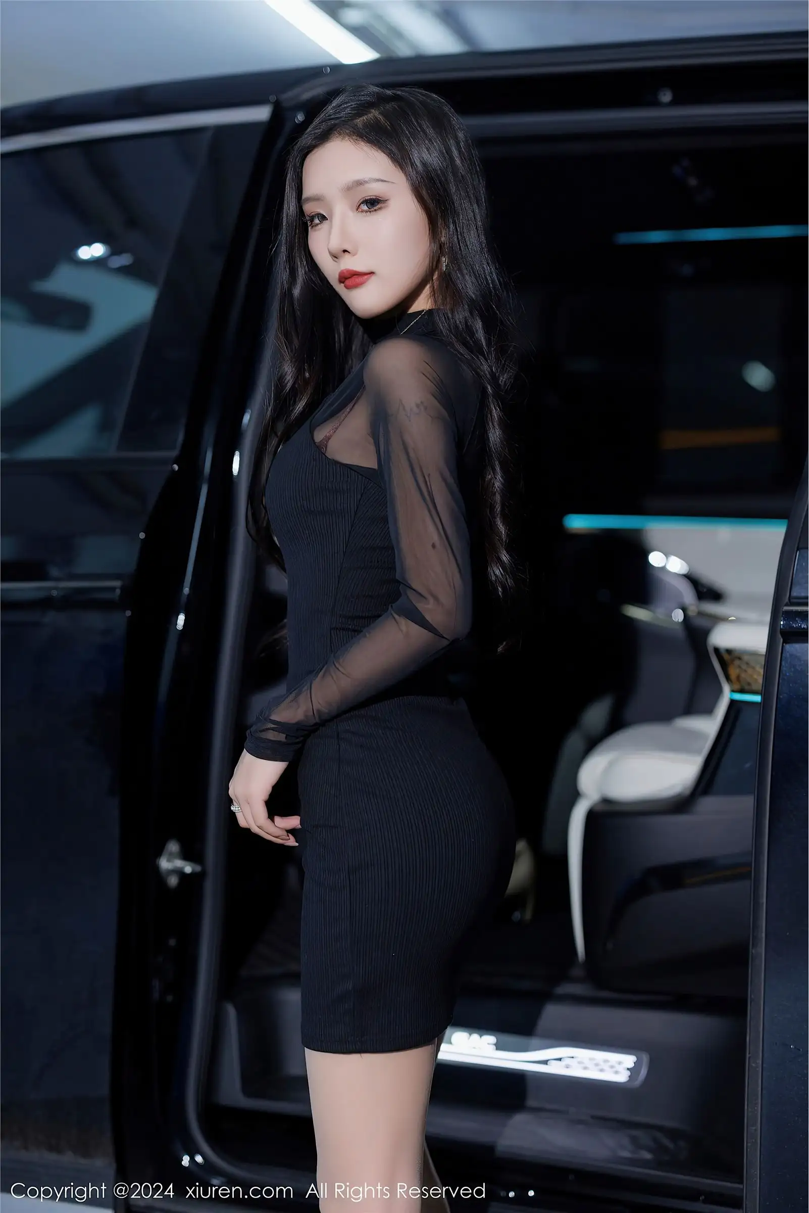 [XIUREN秀人网] 2024.01.11 NO.7942 七七kiko