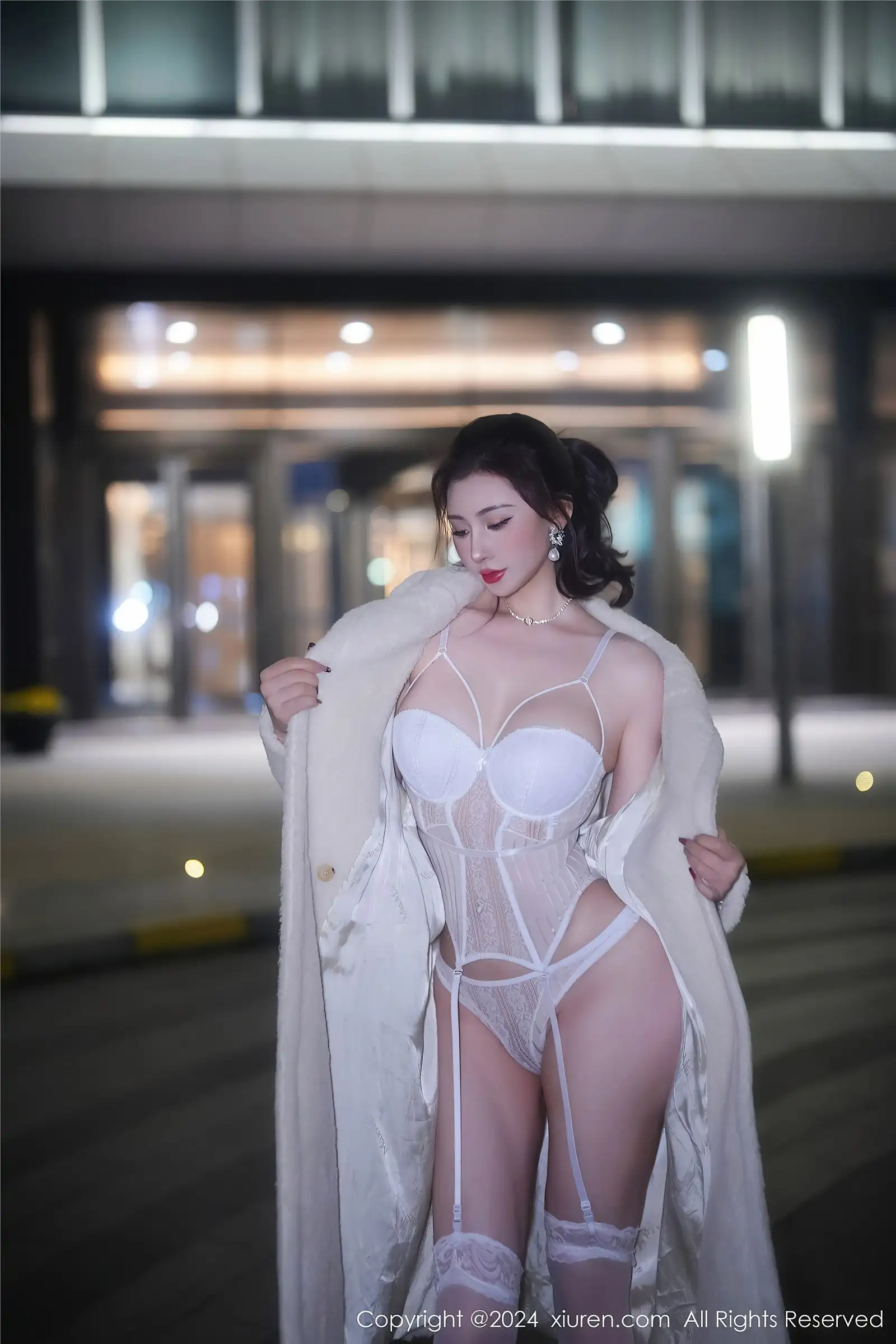 [XIUREN秀人网] 2024.01.18 NO.7978 蕾蕾醒了没