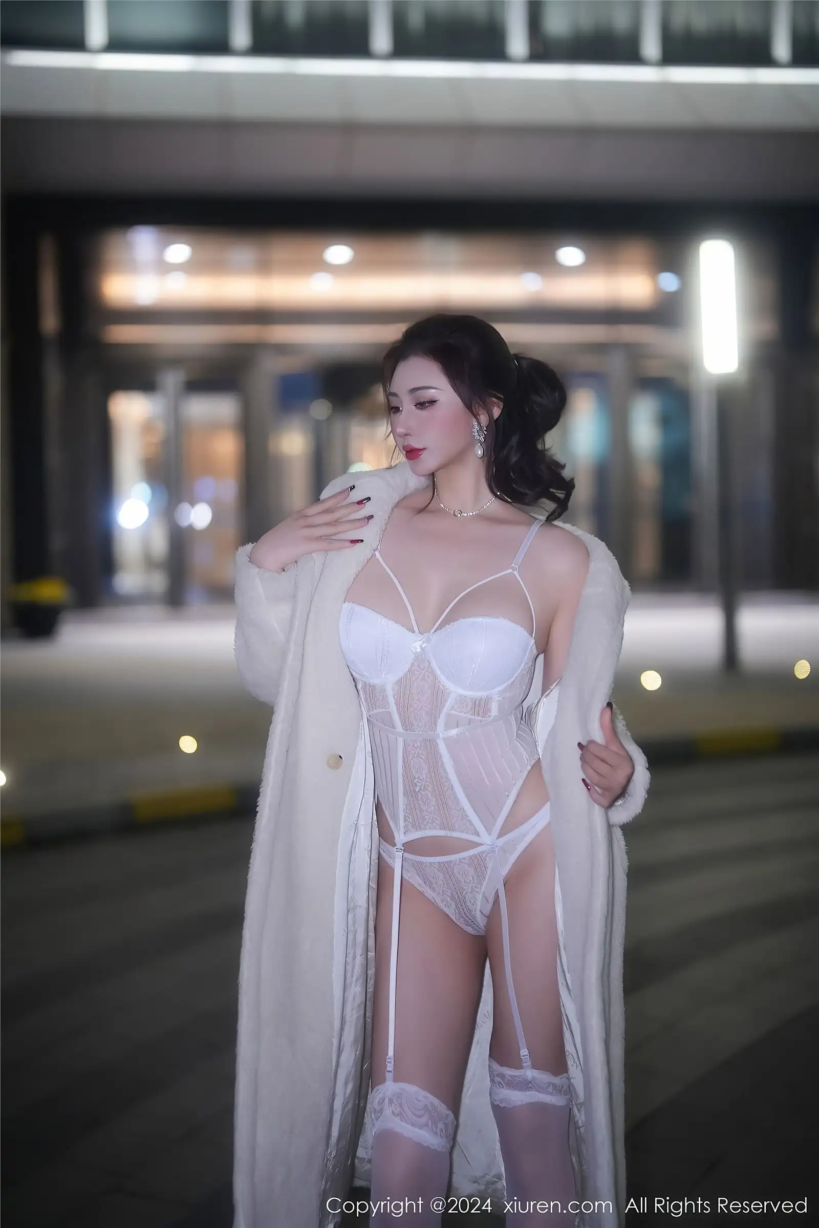 [XIUREN秀人网] 2024.01.18 NO.7978 蕾蕾醒了没