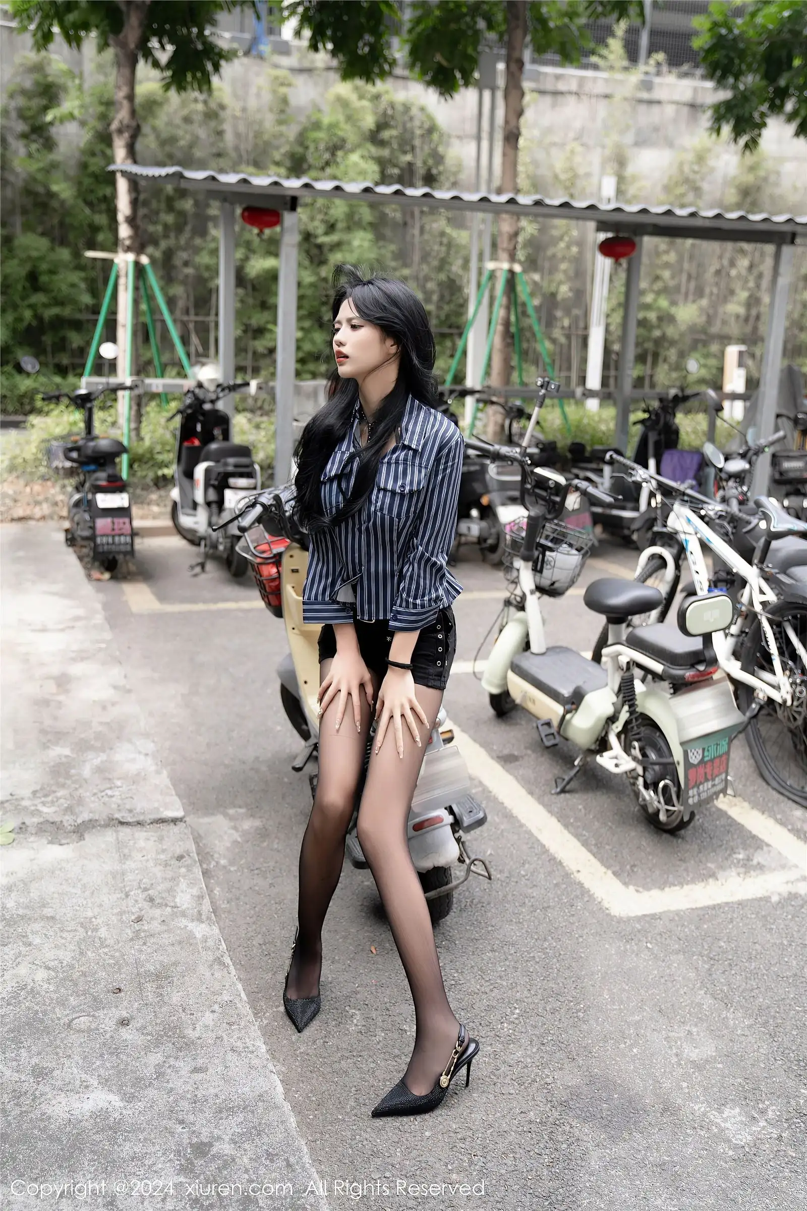 [XIUREN秀人网] 2024.01.24 NO.8011 浅浅Danny