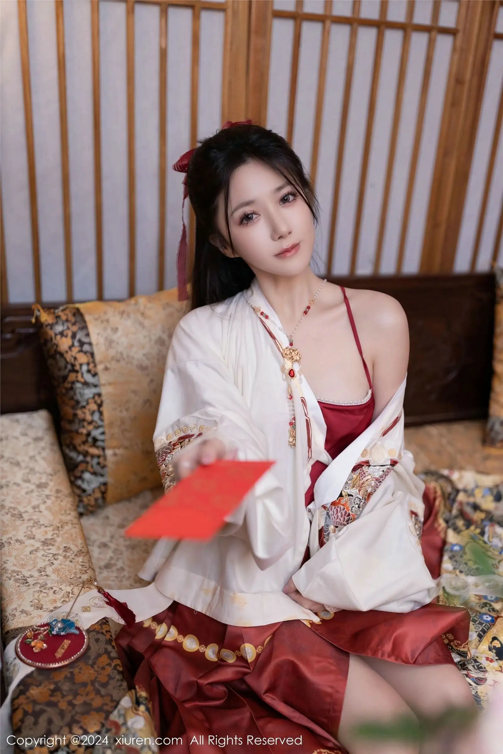 [XIUREN秀人网] 2024.02.08 NO.8095 鱼子酱Fish