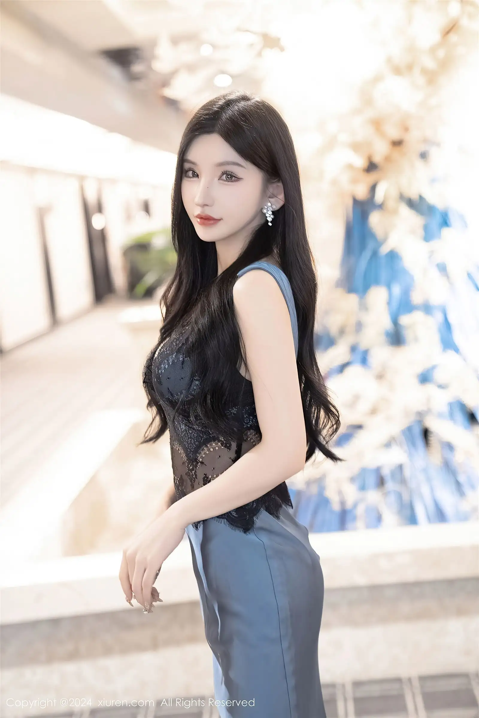 [XIUREN秀人网] 2024.03.15 NO.8242 周于希Sally