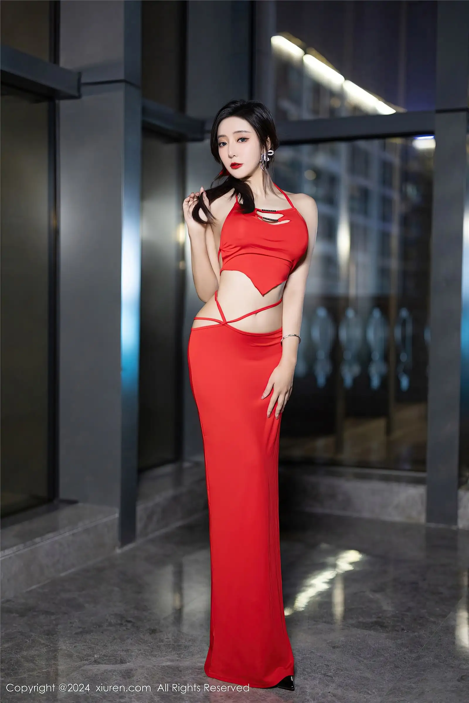 [XIUREN秀人网] 2024.04.11 NO.8378 王馨瑶yanni
