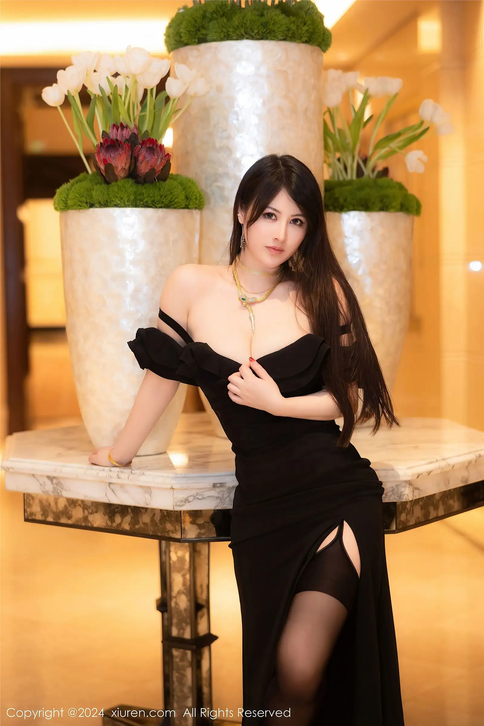 [XIUREN秀人网] 2024.04.16 NO.8397 诗诗kiki
