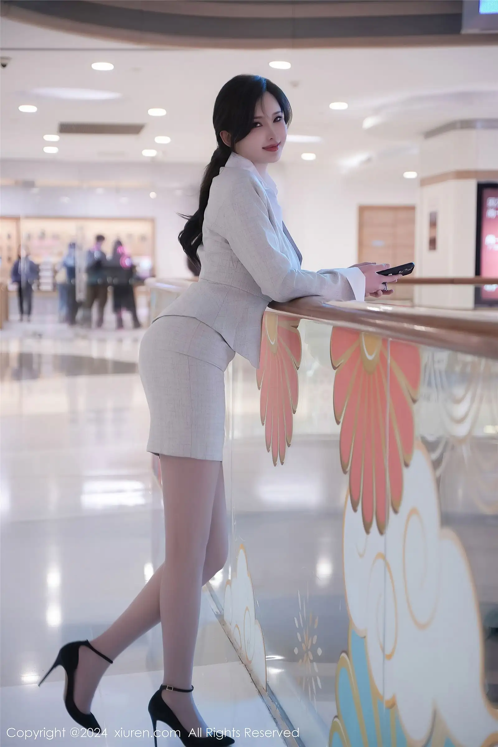 [XIUREN秀人网] 2024.04.24 NO.8444 Carol周妍希X