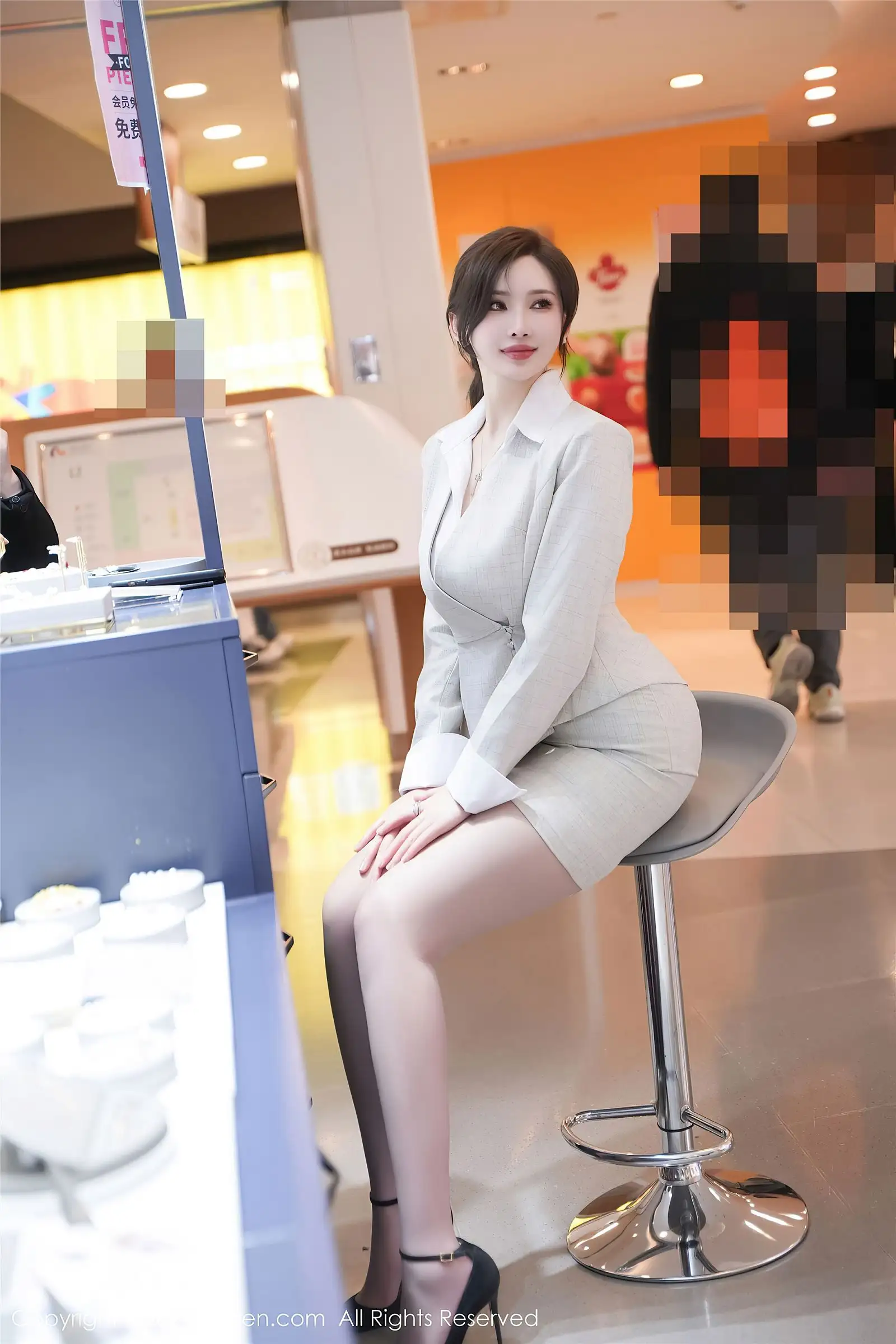 [XIUREN秀人网] 2024.04.24 NO.8444 Carol周妍希X