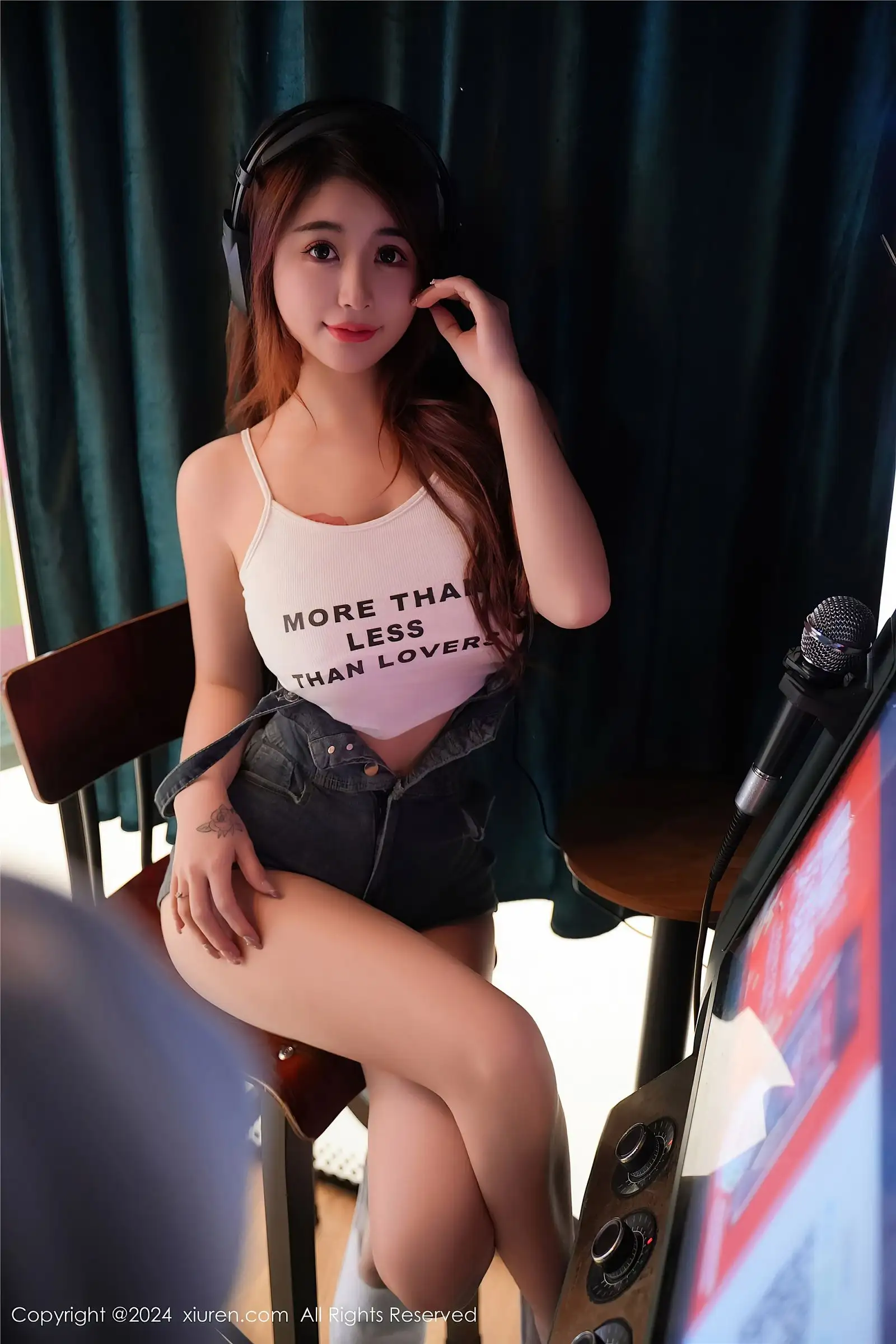 [XIUREN秀人网] 2024.05.09 NO.8506 美七Mia