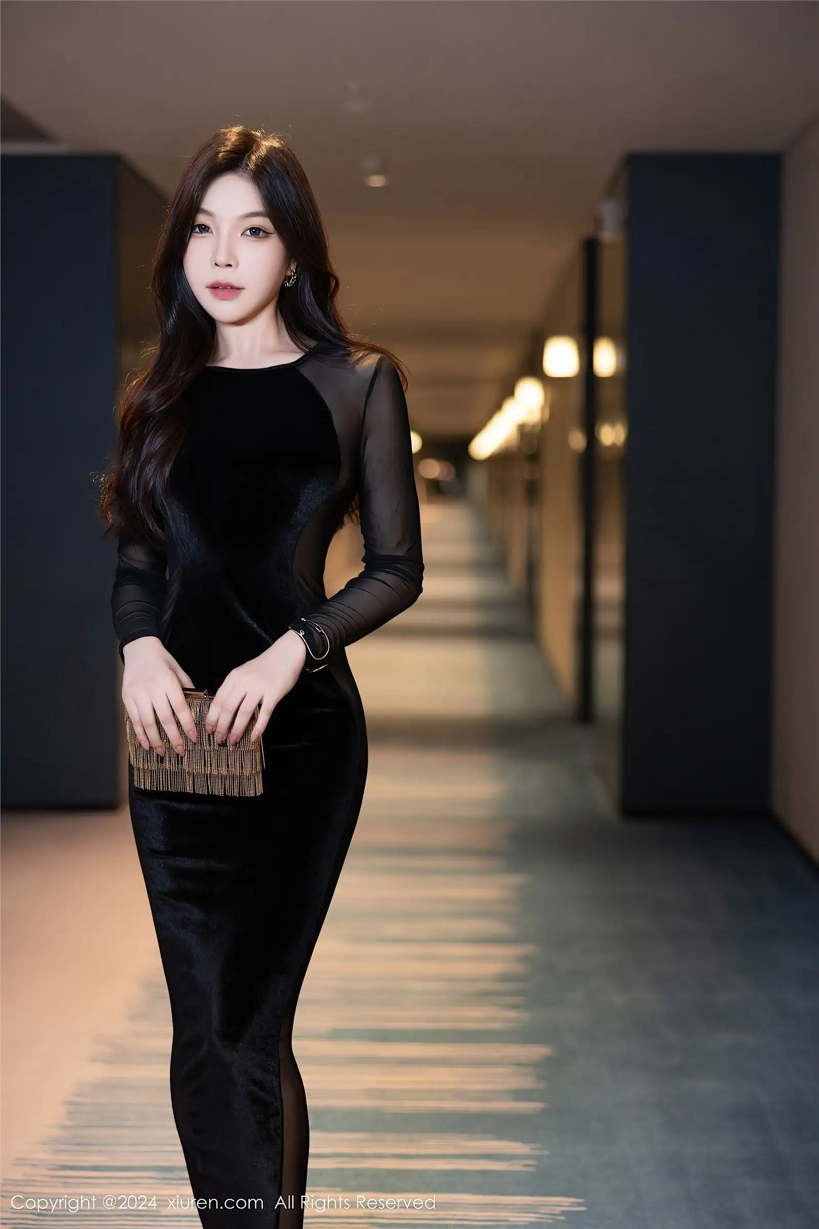 [XIUREN秀人网] 2024.05.24 NO.8598 徐莉芝Booty