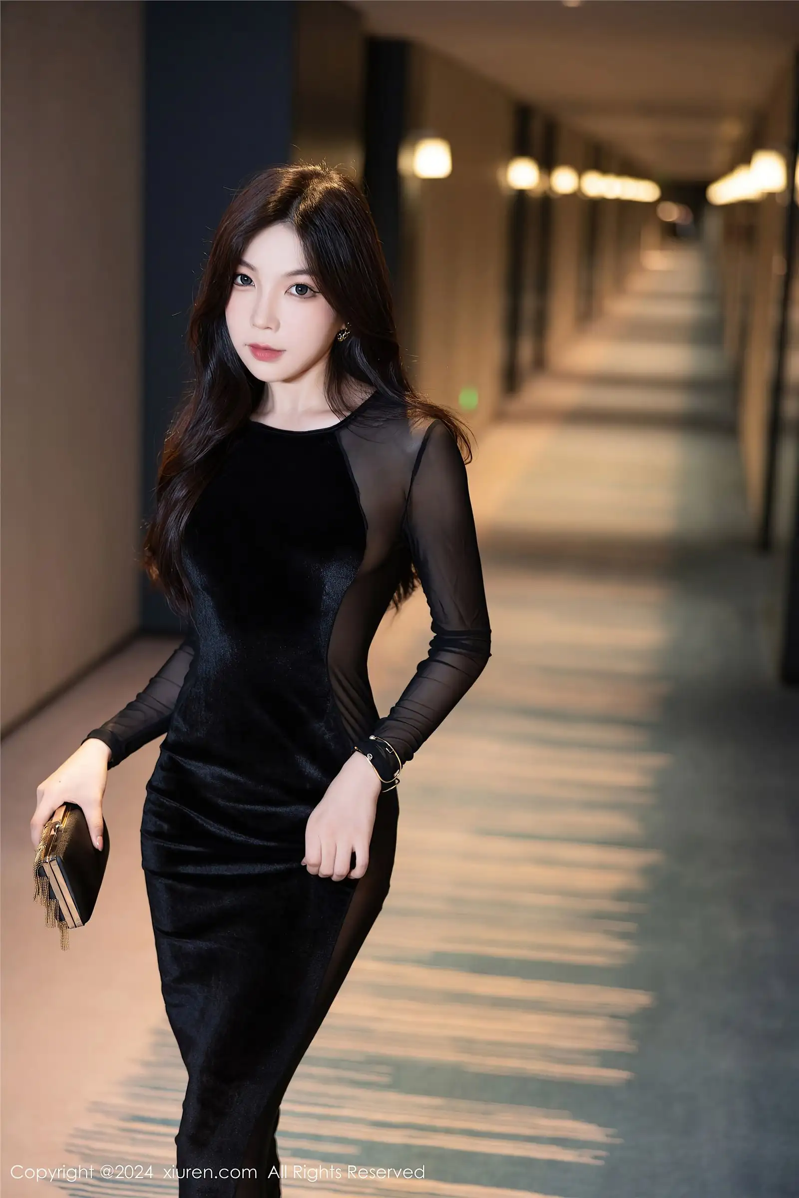 [XIUREN秀人网] 2024.05.24 NO.8598 徐莉芝Booty