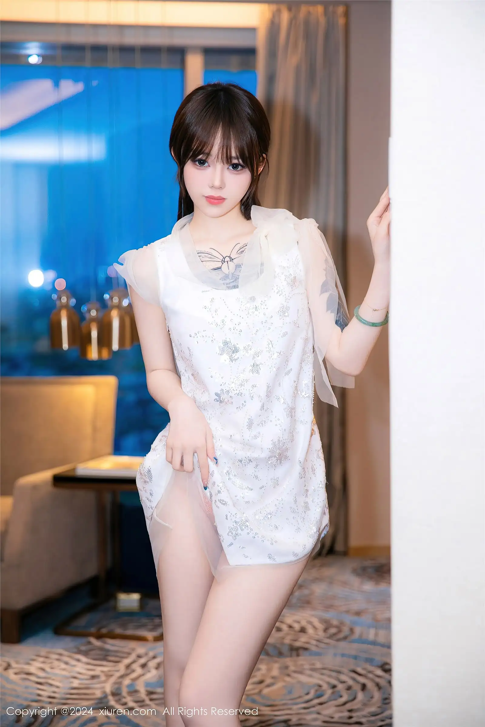 [XIUREN秀人网] 2024.06.13 NO.8696 奶瓶