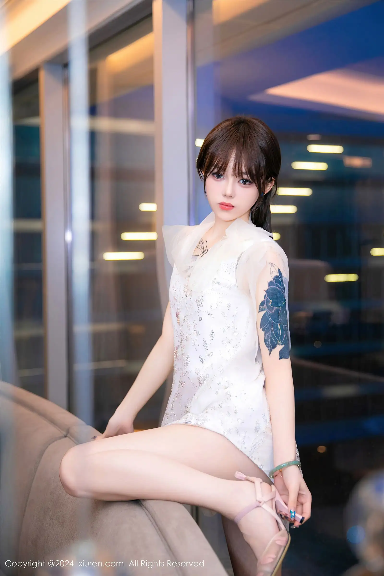 [XIUREN秀人网] 2024.06.13 NO.8696 奶瓶