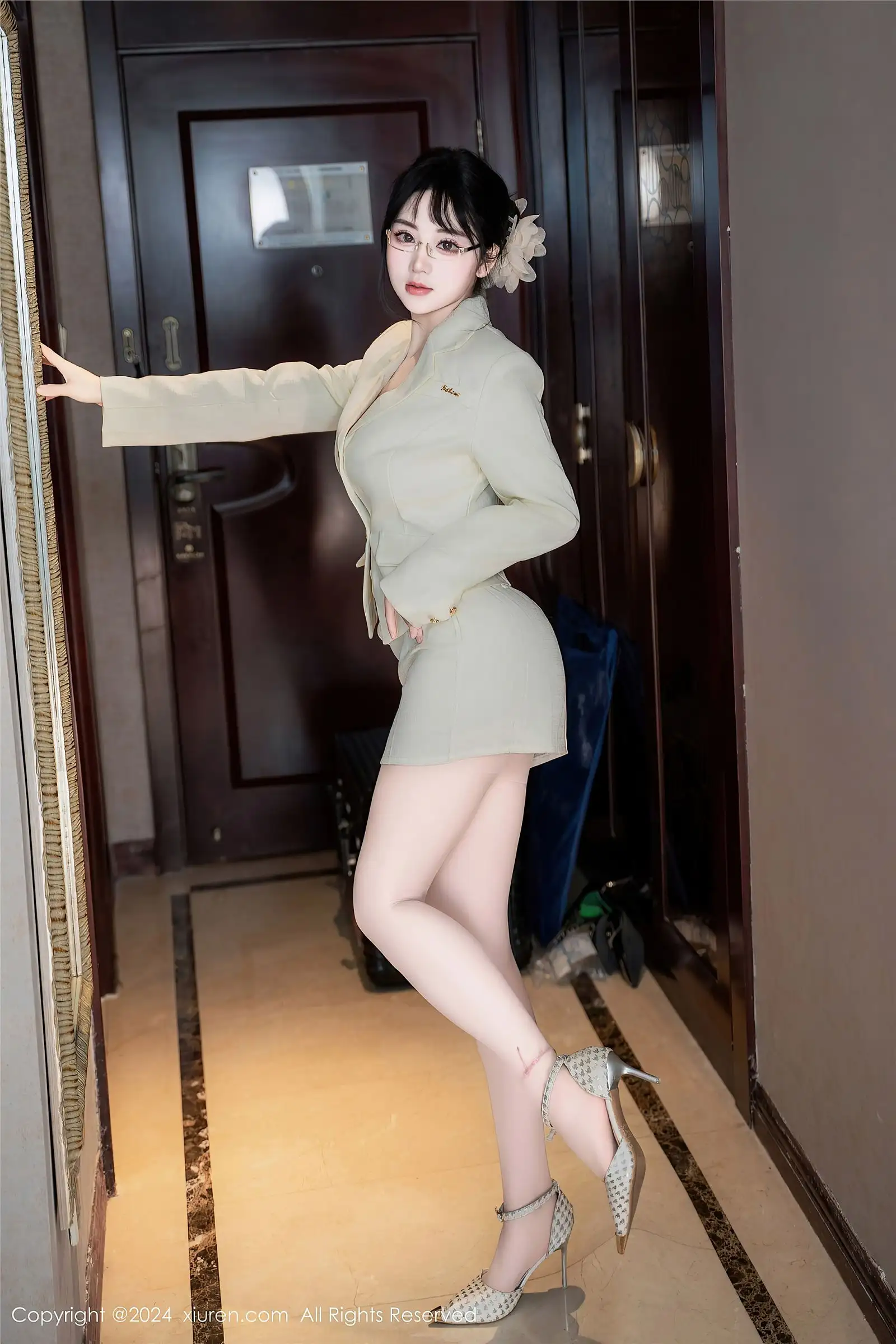 [XIUREN秀人网] 2024.06.18 NO.8717 汐汐爱吃草莓