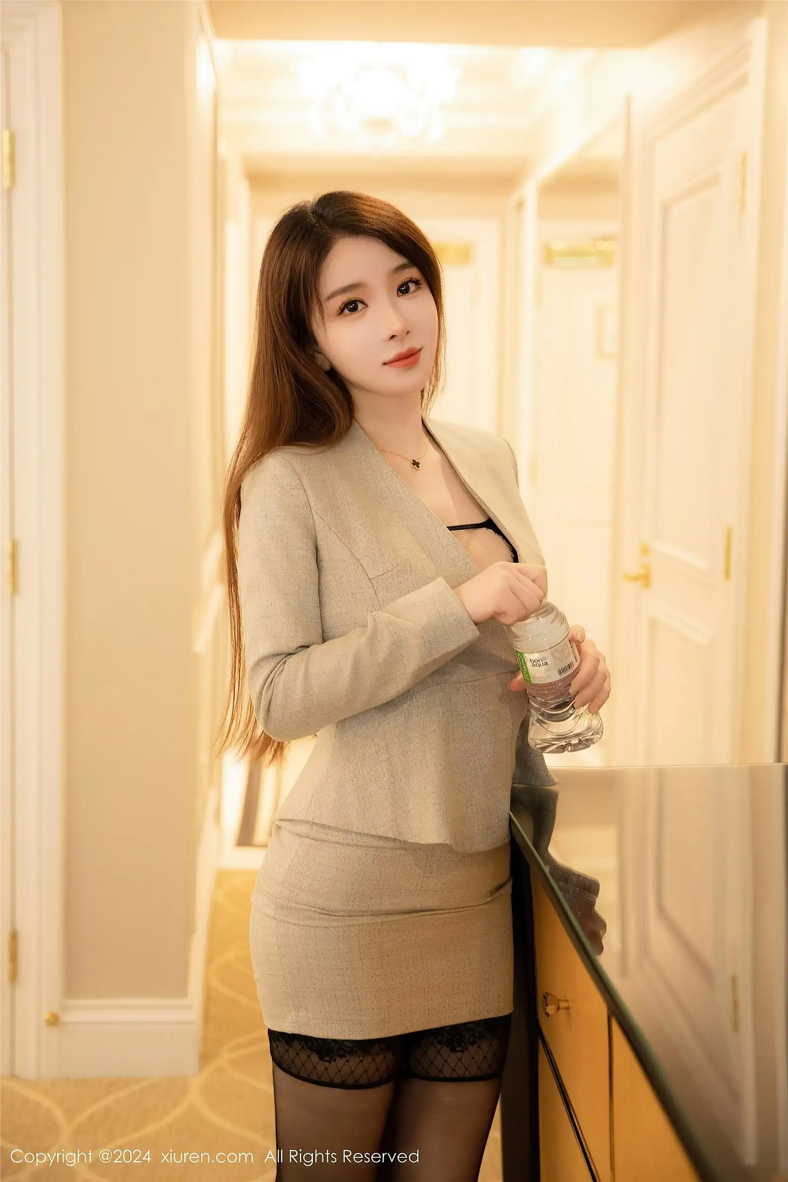 [XIUREN秀人网] 2024.06.18 NO.8716 雨儿酱eve