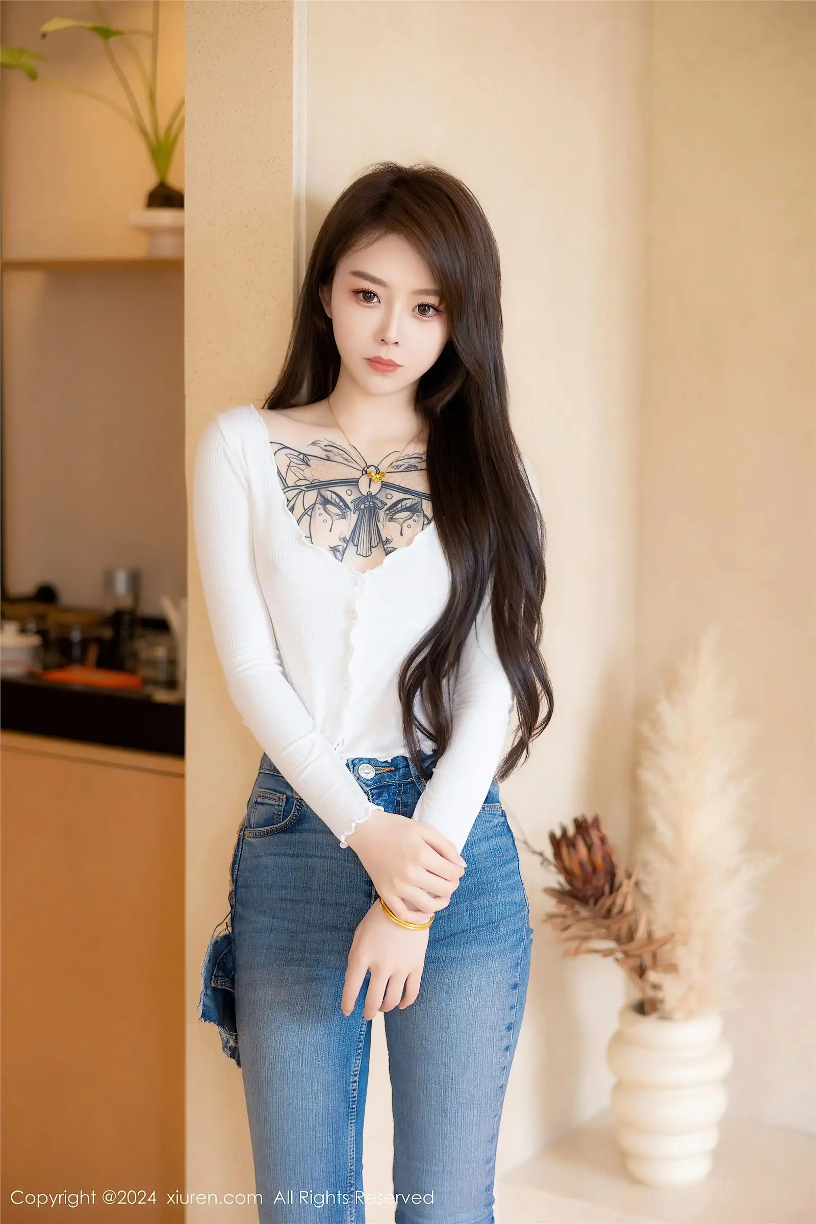 [XIUREN秀人网] 2024.06.21 NO.8740 奶瓶