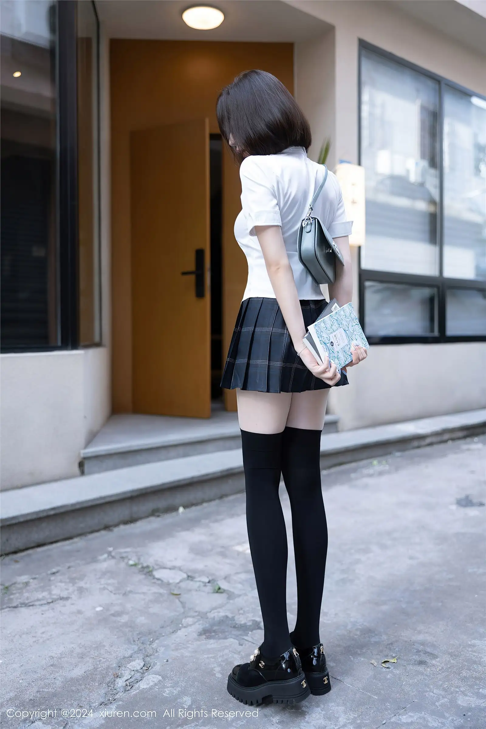 [XIUREN秀人网] 2024.07.01 NO.8785 徐莉芝Booty