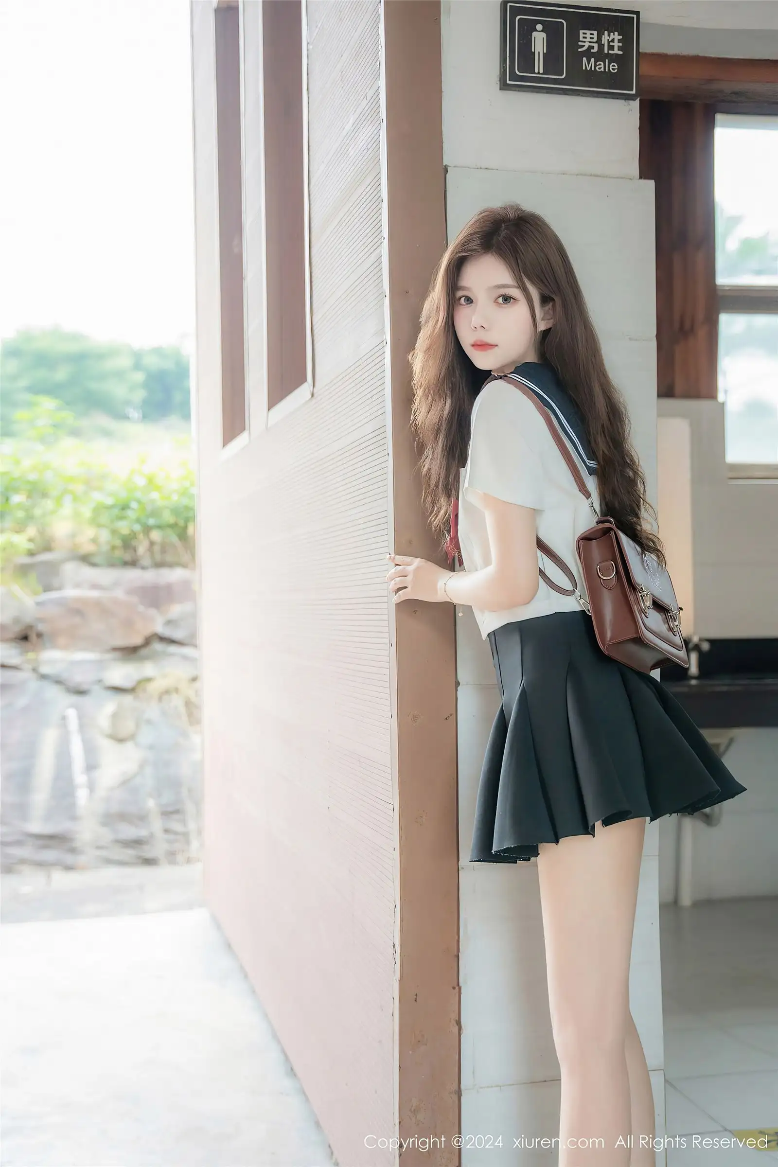[XIUREN秀人网] 2024.08.01 NO.8948 拍黄瓜girl