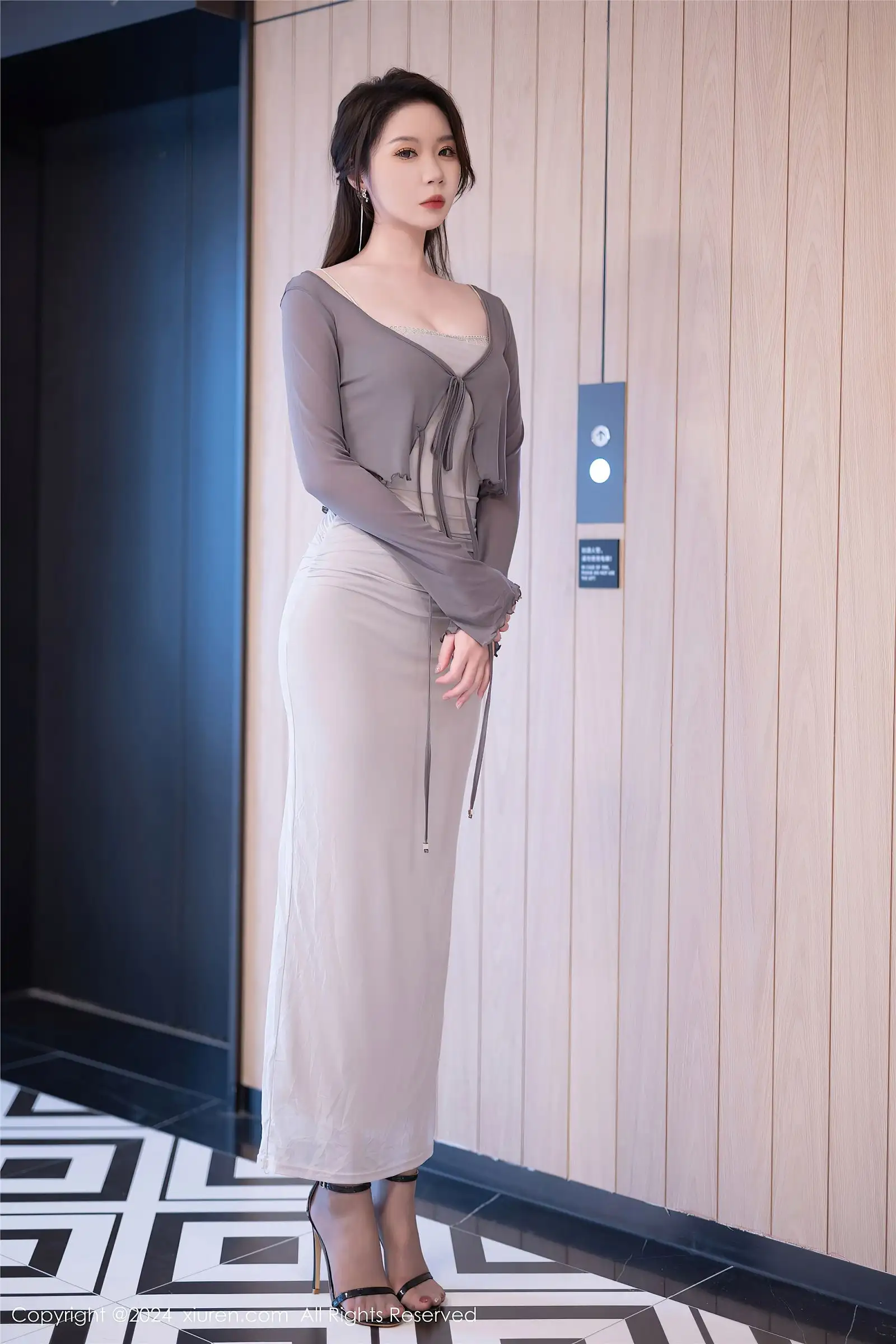 [XIUREN秀人网] 2024.08.13 NO.9007 梦心玥