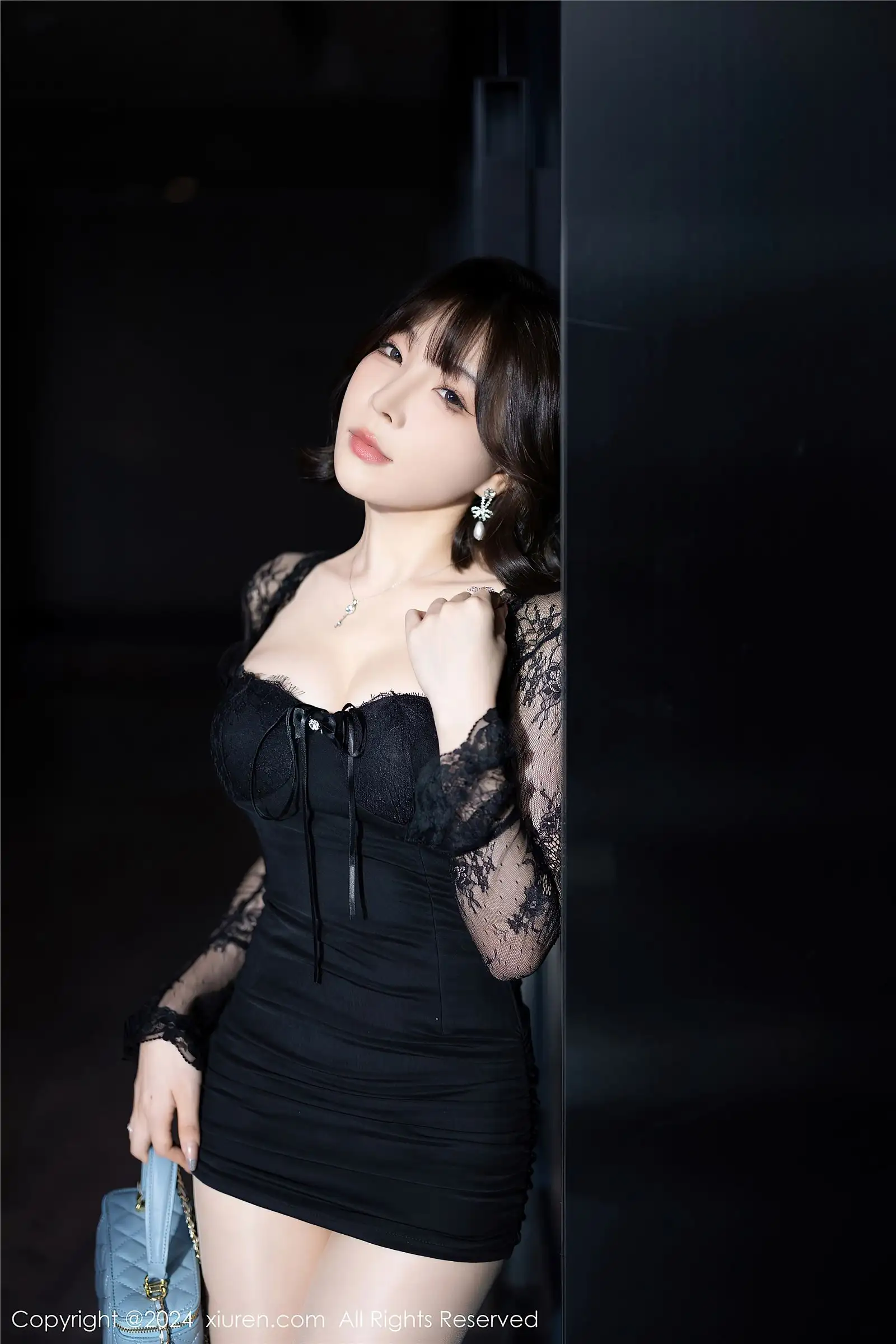 [XIUREN秀人网] 2024.08.21 NO.9048 徐莉芝Booty