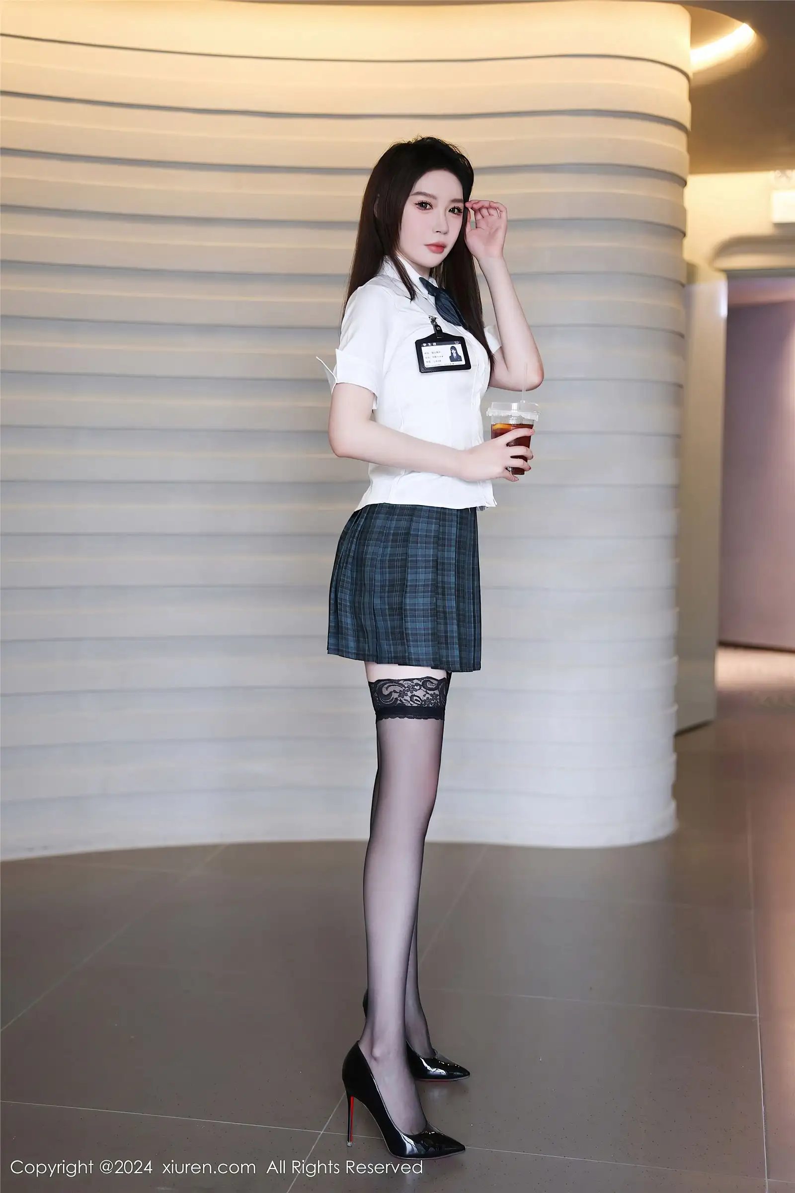 [XIUREN秀人网] 2024.08.27 NO.9074 梦心玥