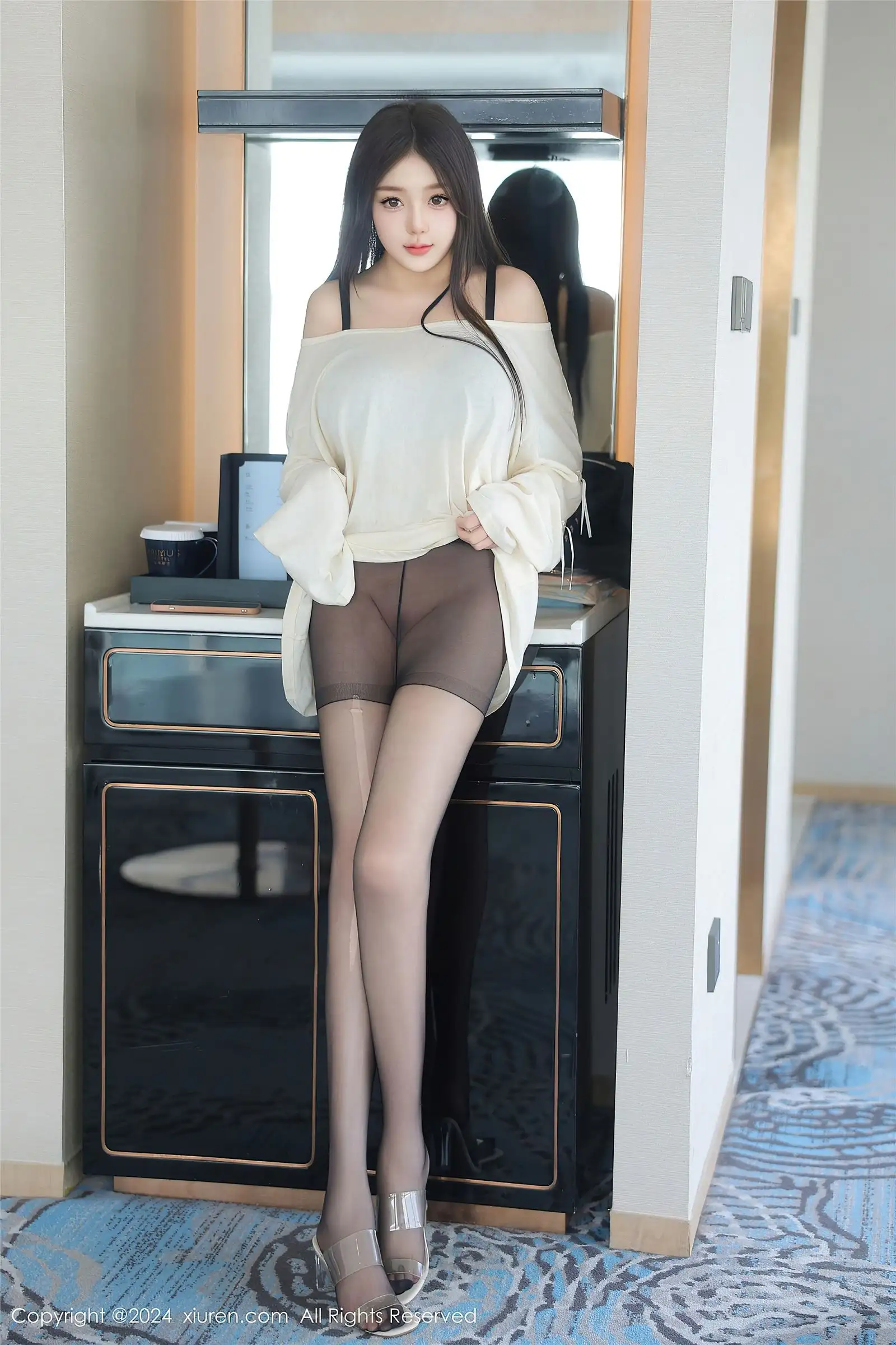 [XIUREN秀人网] 2024.08.30 NO.9089 柚柚小奶瓶