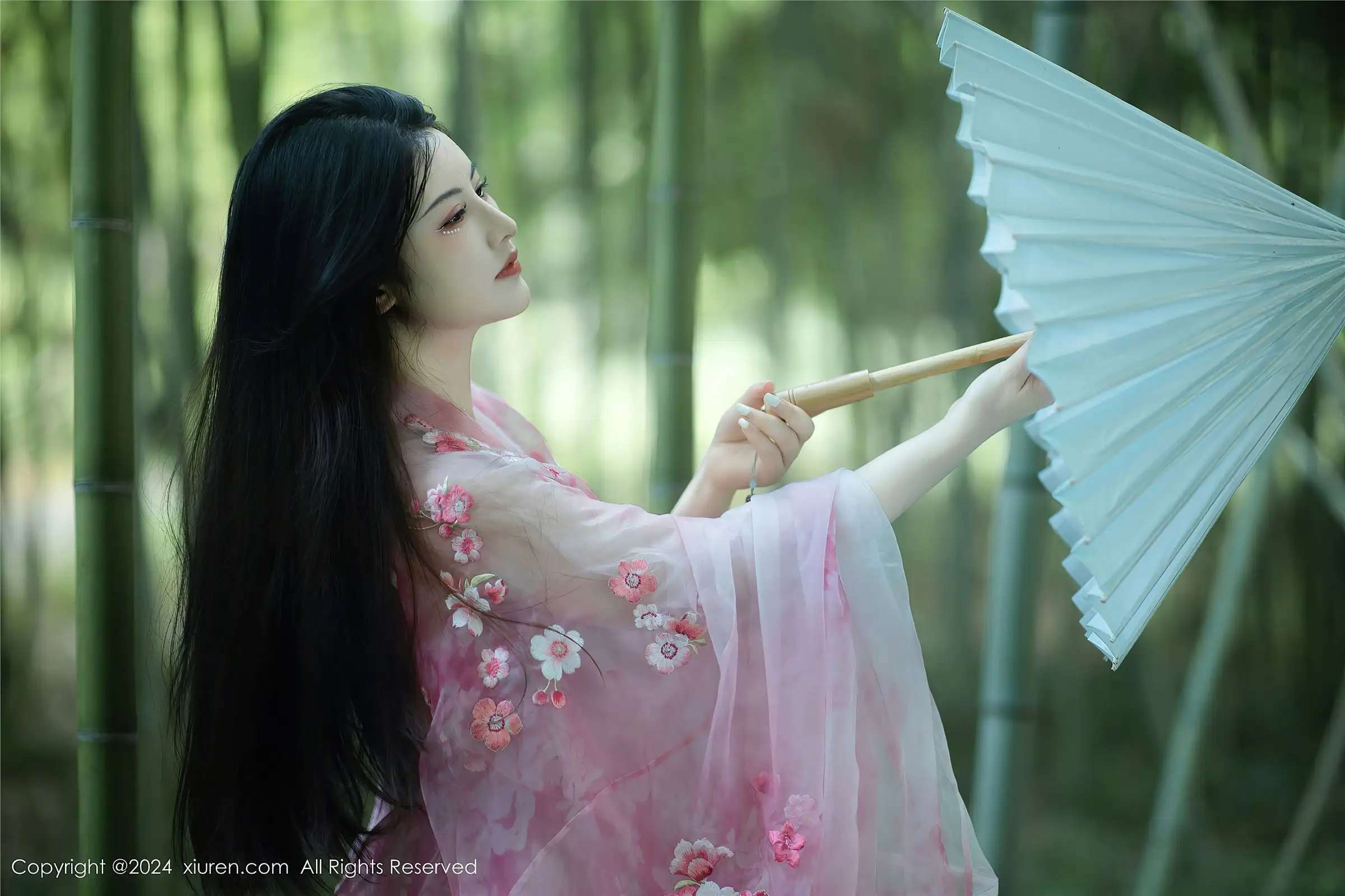 [XIUREN秀人网] 2024.09.02 NO.9100 诗诗kiki