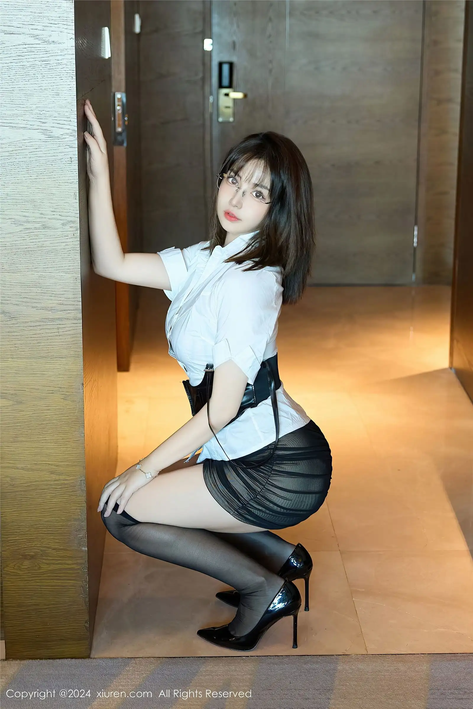 [XIUREN秀人网] 2024.09.03 NO.9104 养乐多Doll