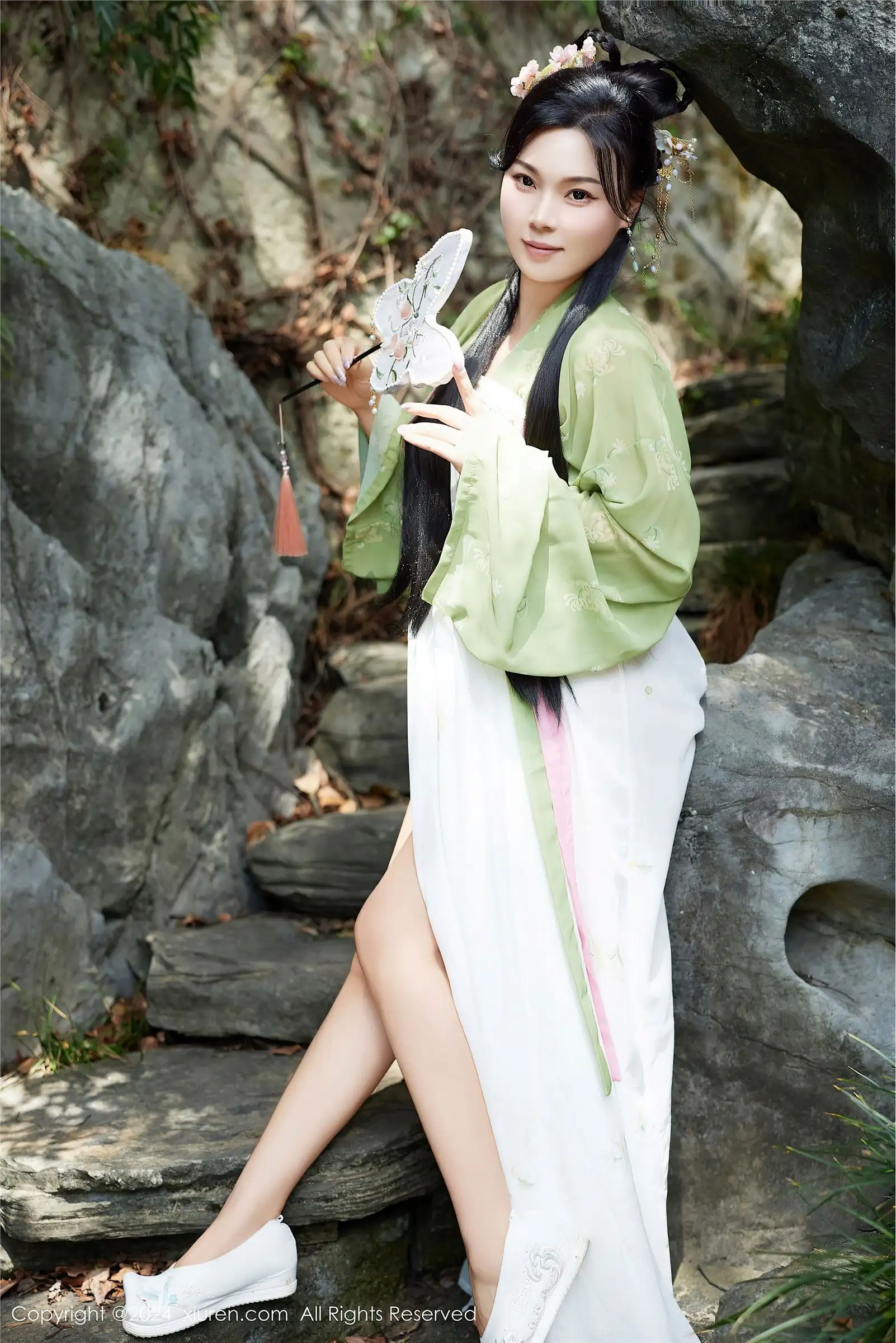 [XIUREN秀人网] 2024.09.14 NO.9162 麦田