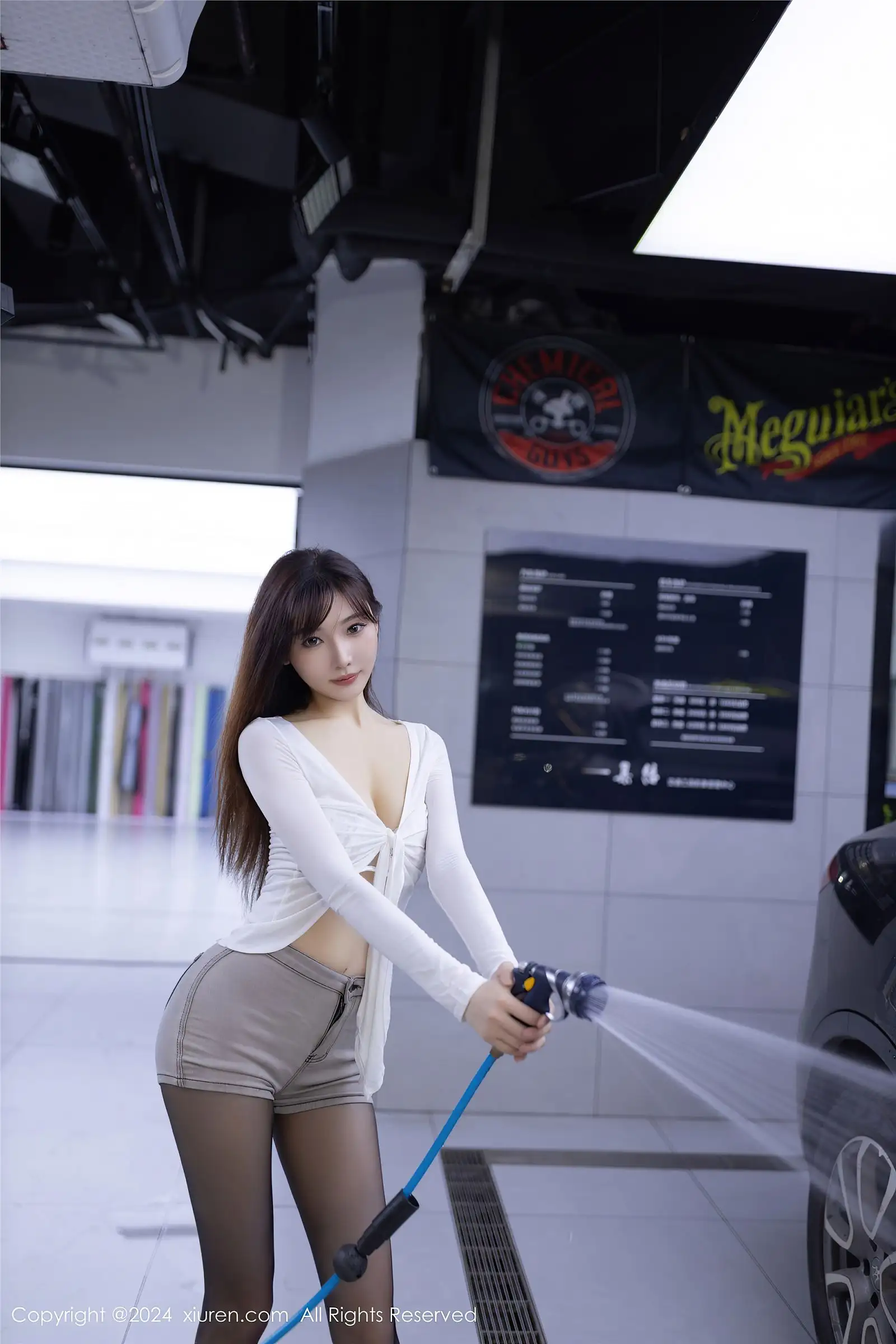 [XIUREN秀人网] 2024.09.19 NO.9181 陆萱萱