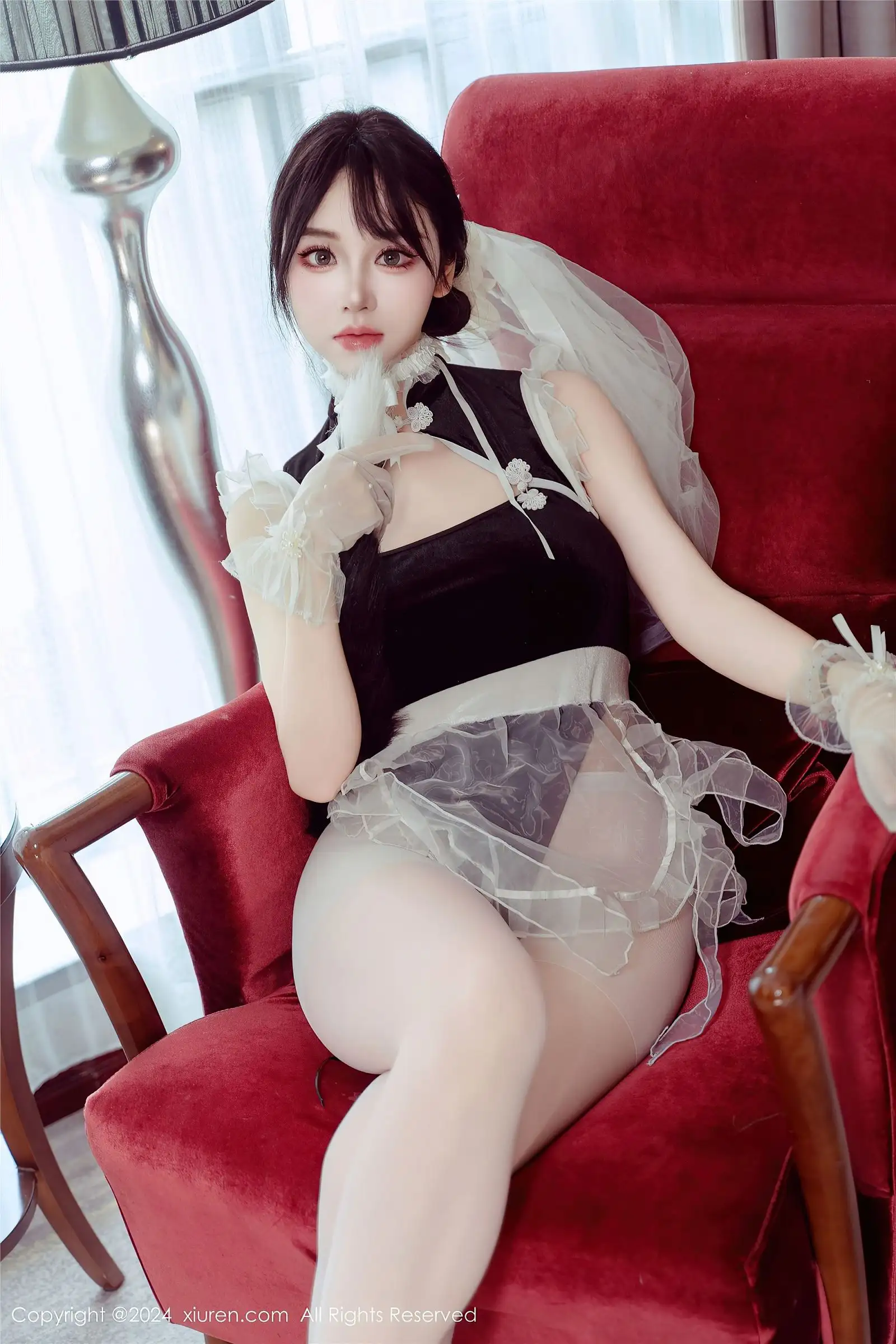 [XIUREN秀人网] 2024.09.24 NO.9197 汐汐爱吃草莓