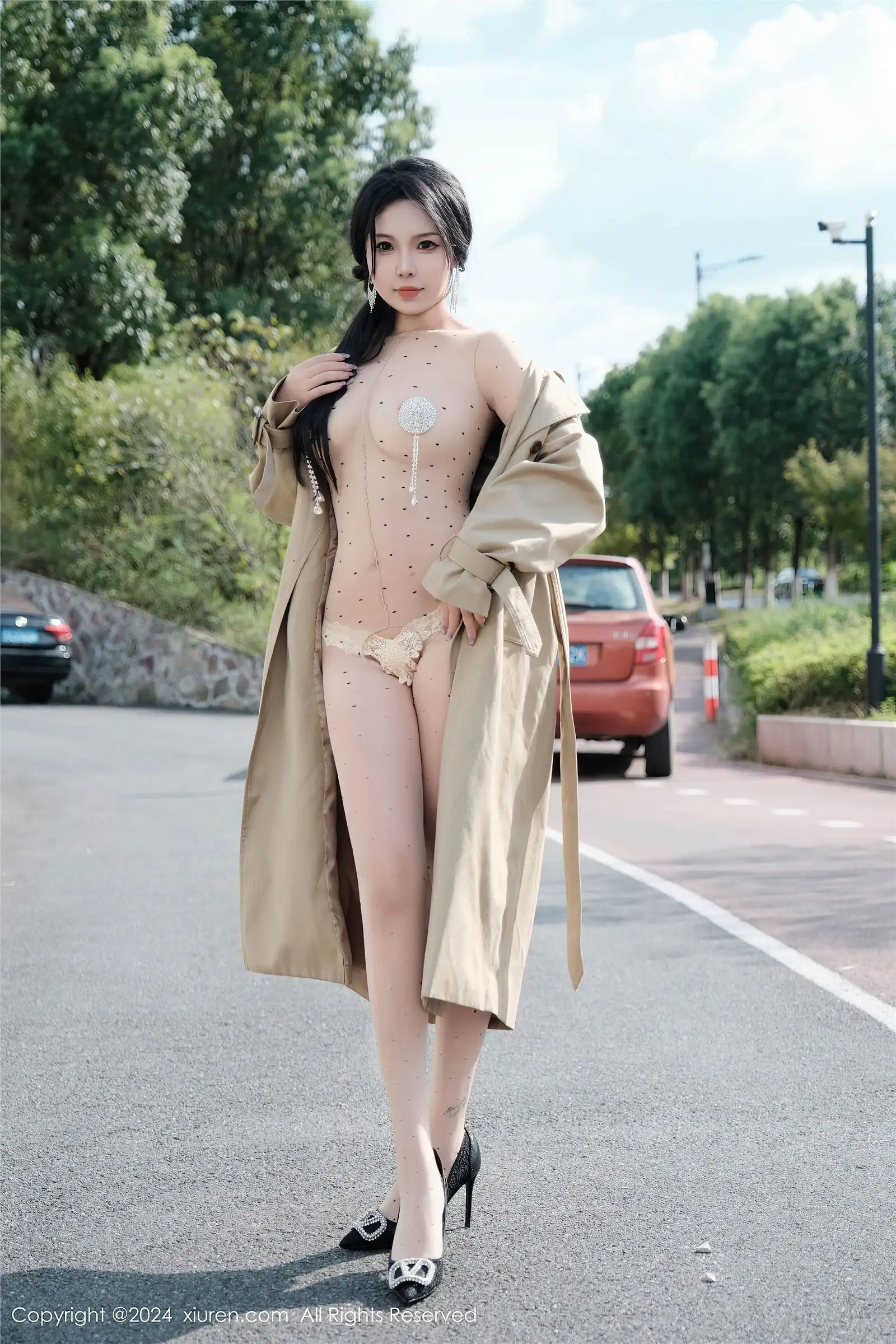 [XIUREN秀人网] 2024.10.10 NO.9261 麦田