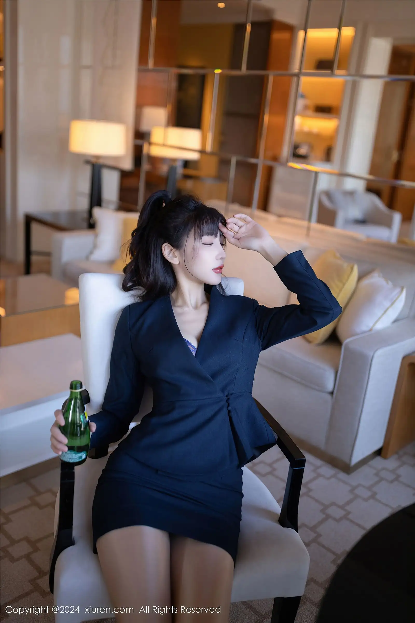 [XIUREN秀人网] 2024.10.10 NO.9263 陆萱萱