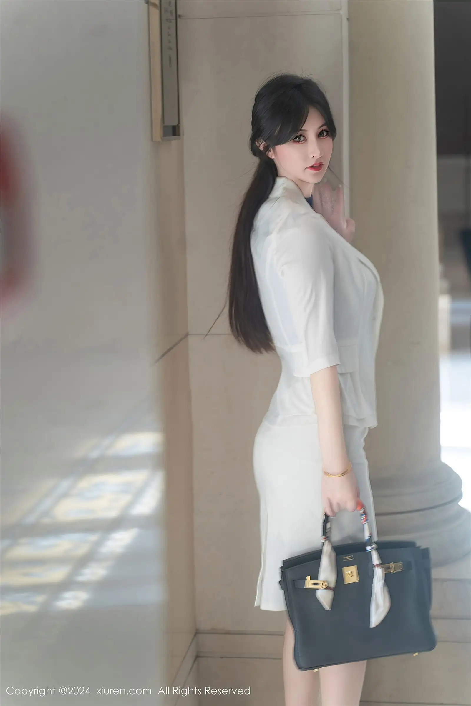 [XIUREN秀人网] 2024.10.21 NO.9319 诗诗kiki