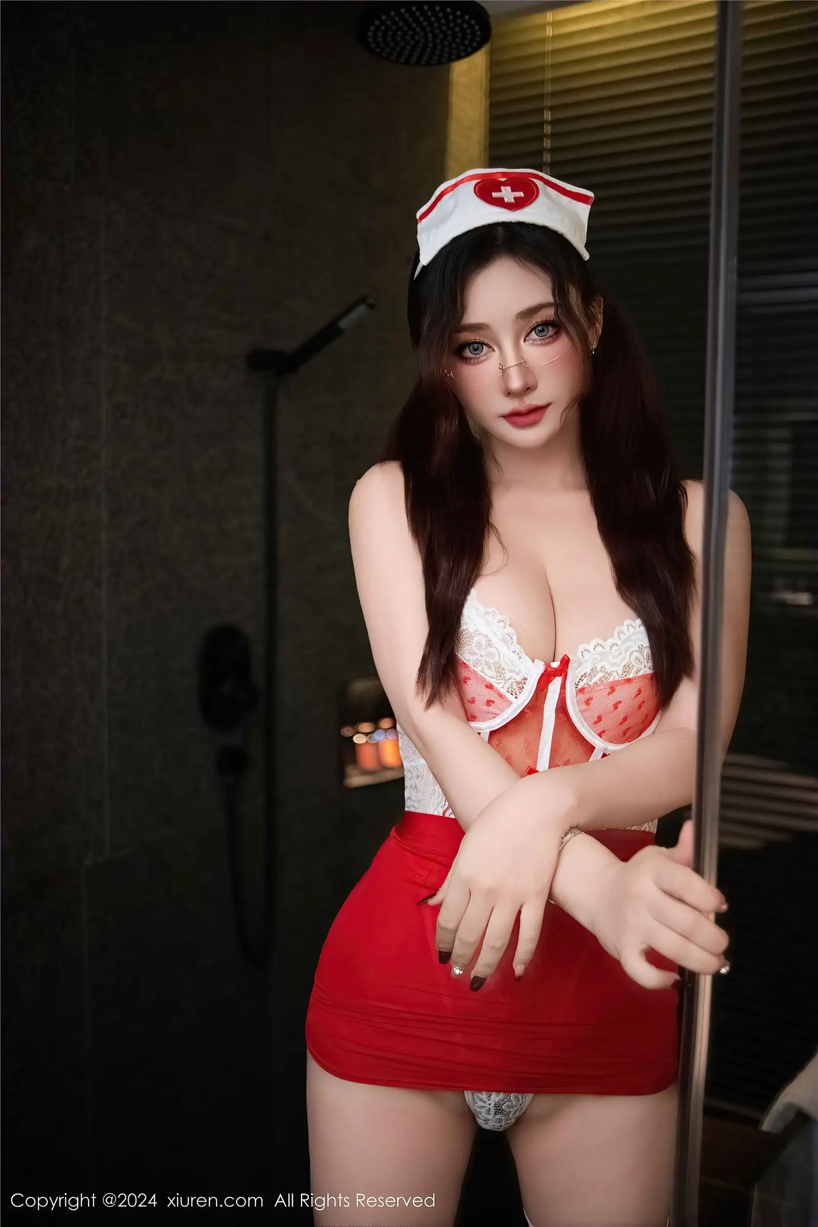 [XIUREN秀人网] 2024.10.21 NO.9316 蕾蕾醒了没