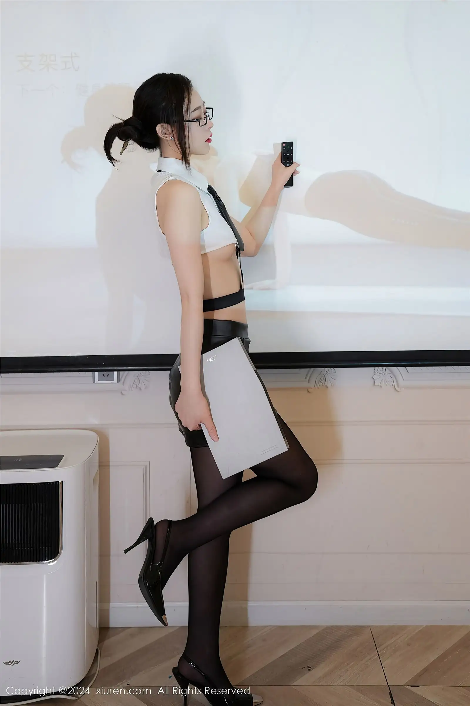 [XIUREN秀人网] 2024.10.28 NO.9353 糖糖