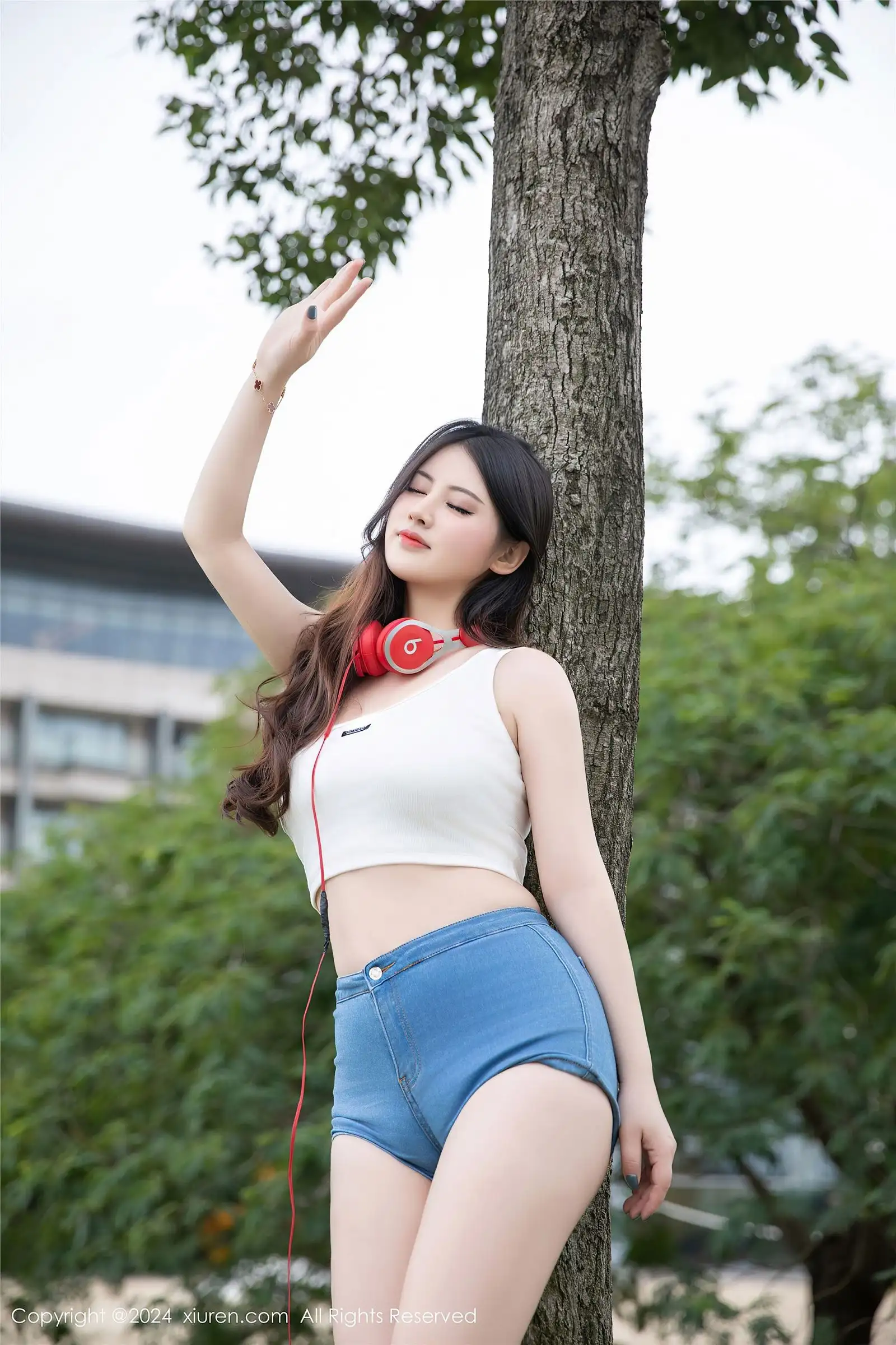 [XIUREN秀人网] 2024.10.28 NO.9354 诗诗kiki
