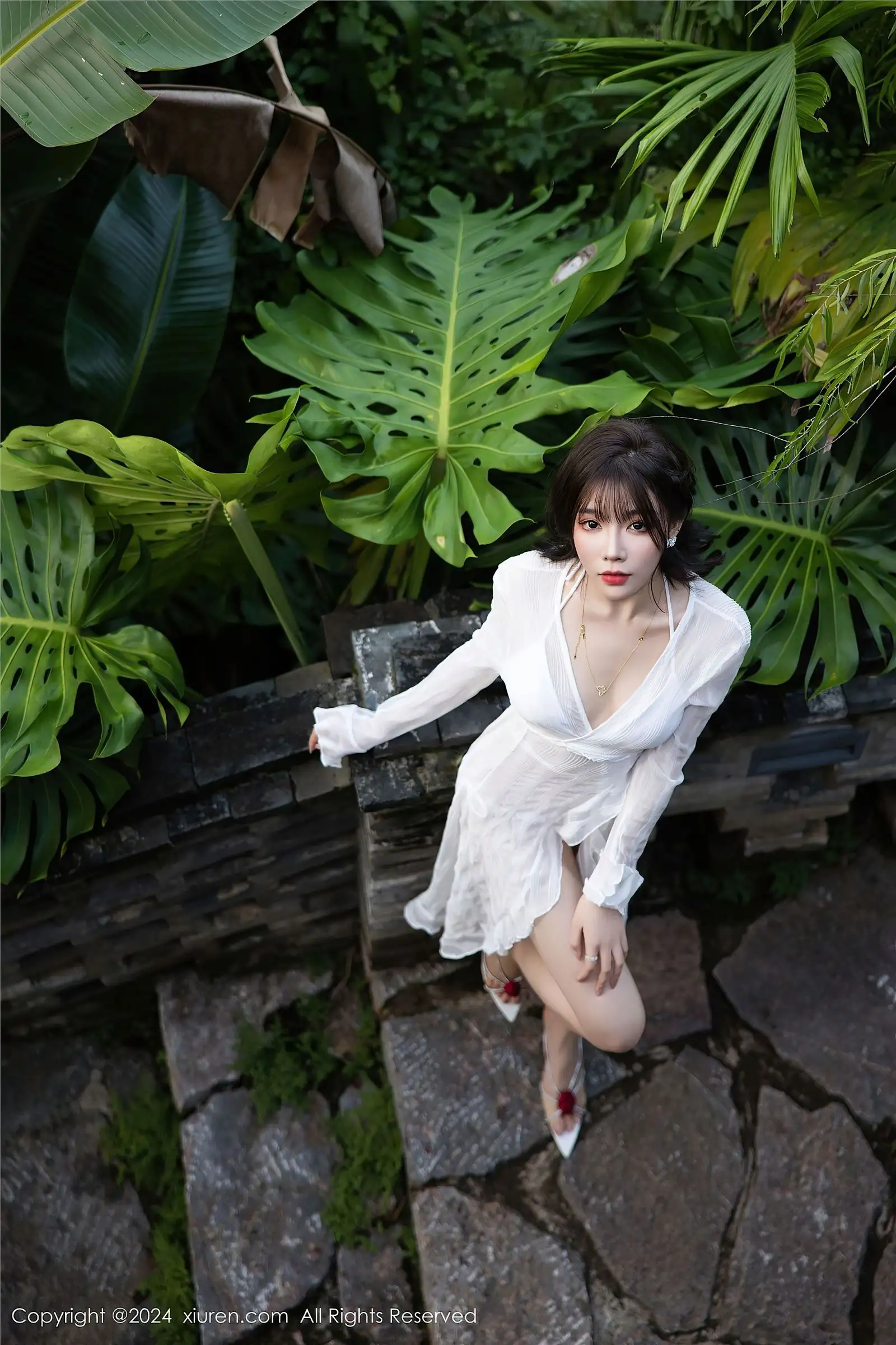 [XIUREN秀人网] 2024.10.31 NO.9375 徐莉芝Booty