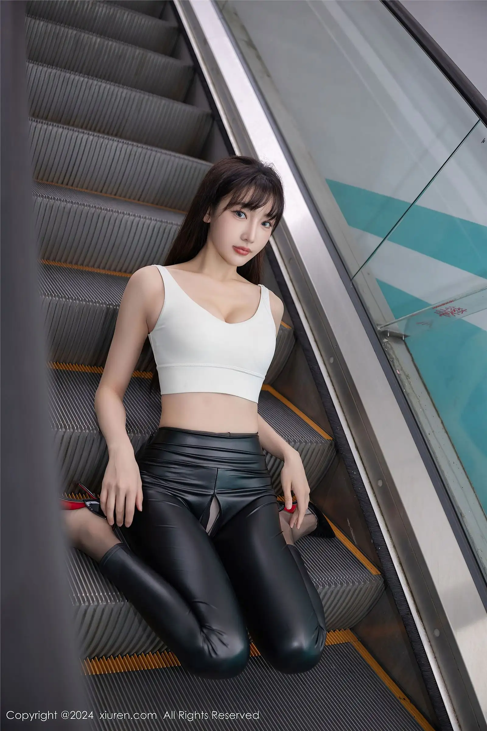 [XIUREN秀人网] 2024.10.31 NO.9377 陆萱萱