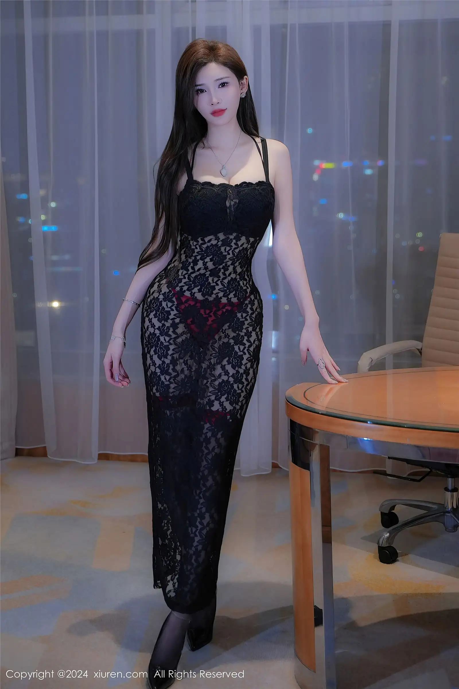 [XIUREN秀人网] 2024.11.07 NO.9411 Carol周妍希X