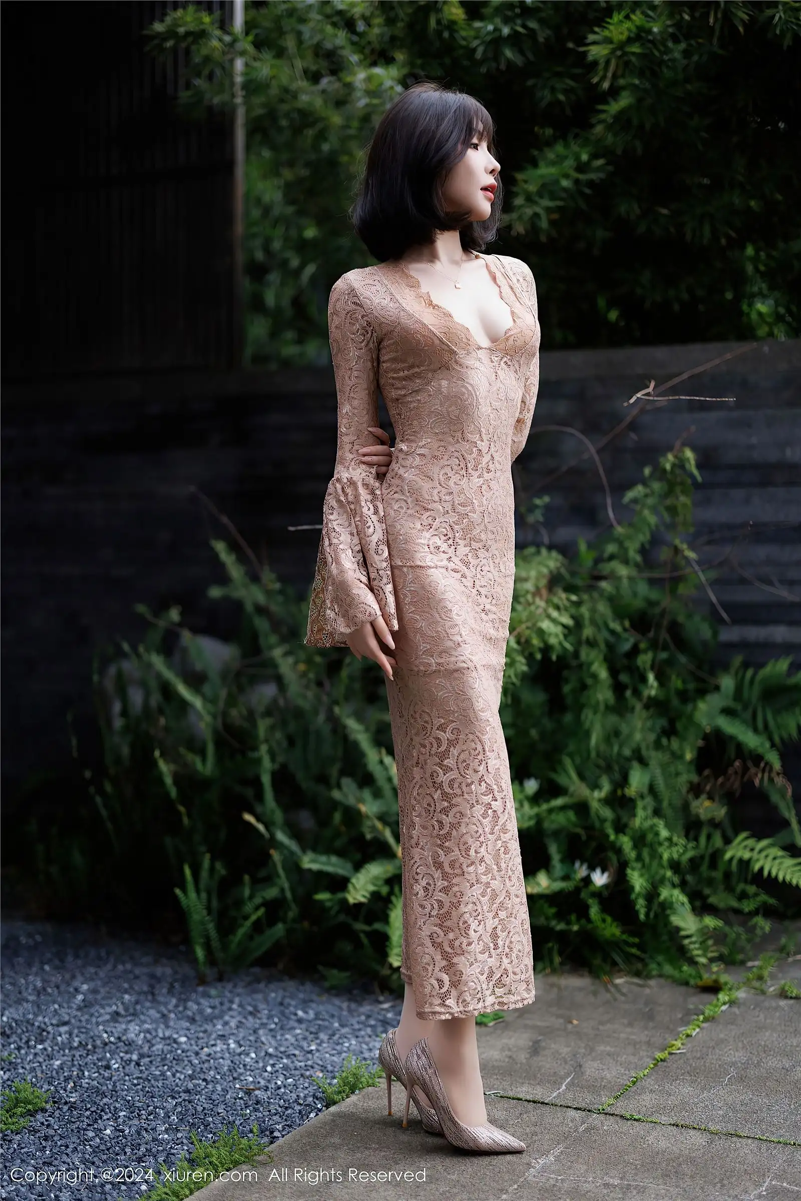 [XIUREN秀人网] 2024.11.07 NO.9412 徐莉芝Booty