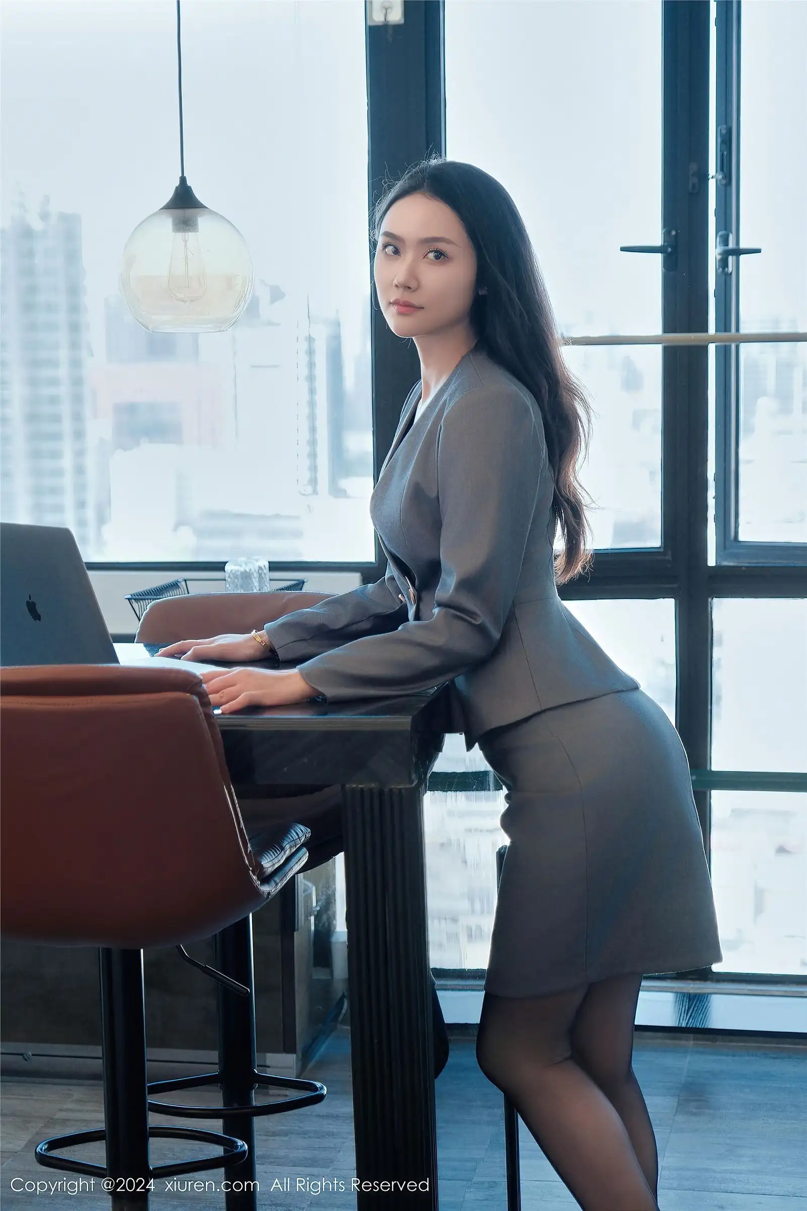 [XIUREN秀人网] 2024.11.14 NO.9444 方子萱