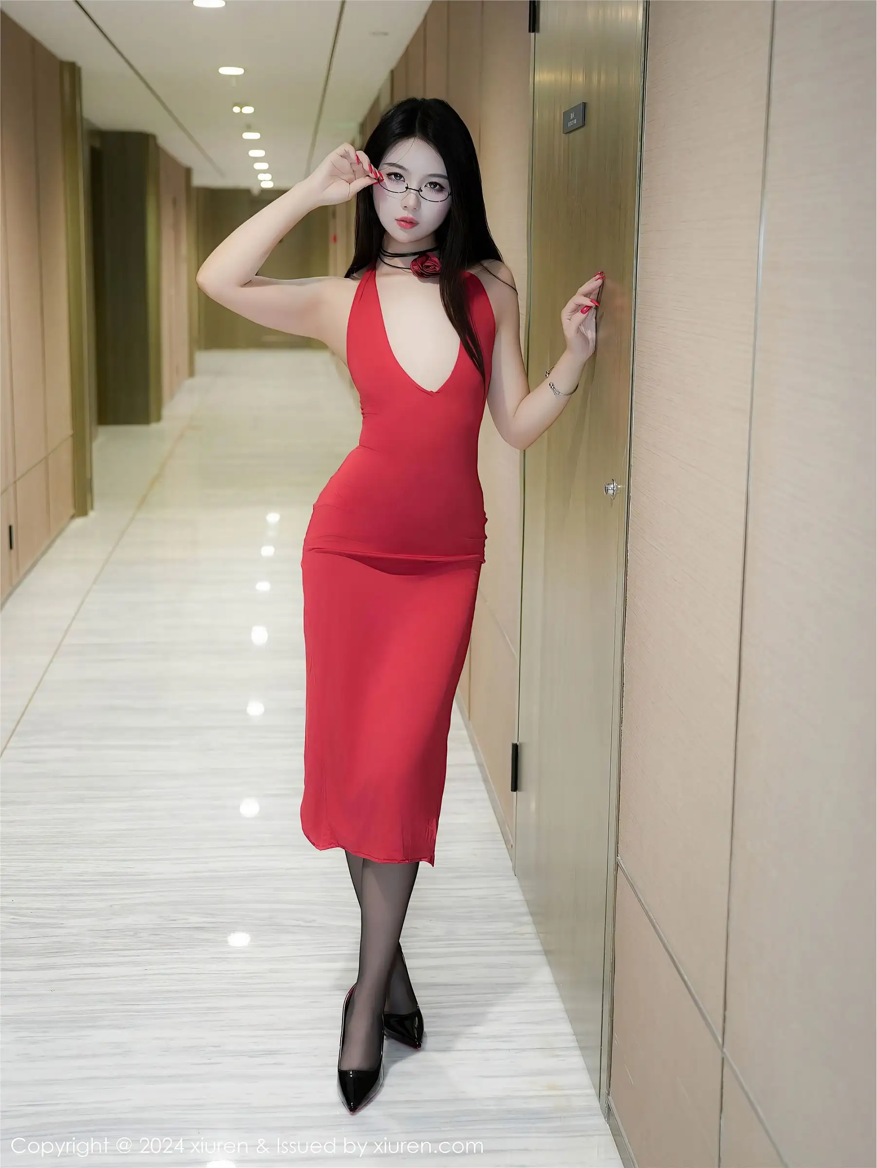 [XIUREN秀人网] 2024.11.15 NO.9451 Lucky