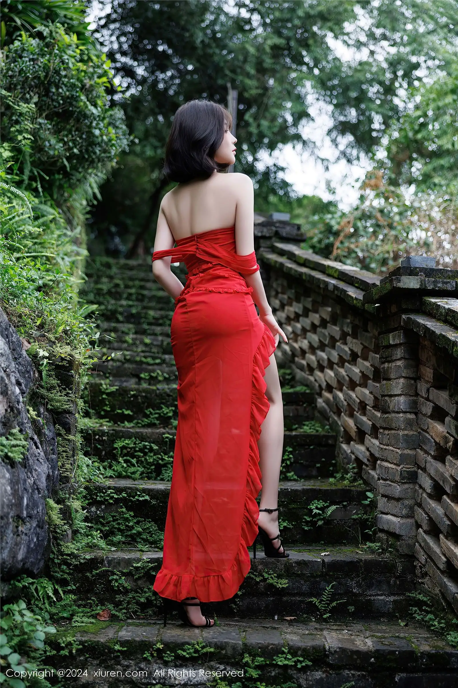 [XIUREN秀人网] 2024.11.14 NO.9449 徐莉芝Booty