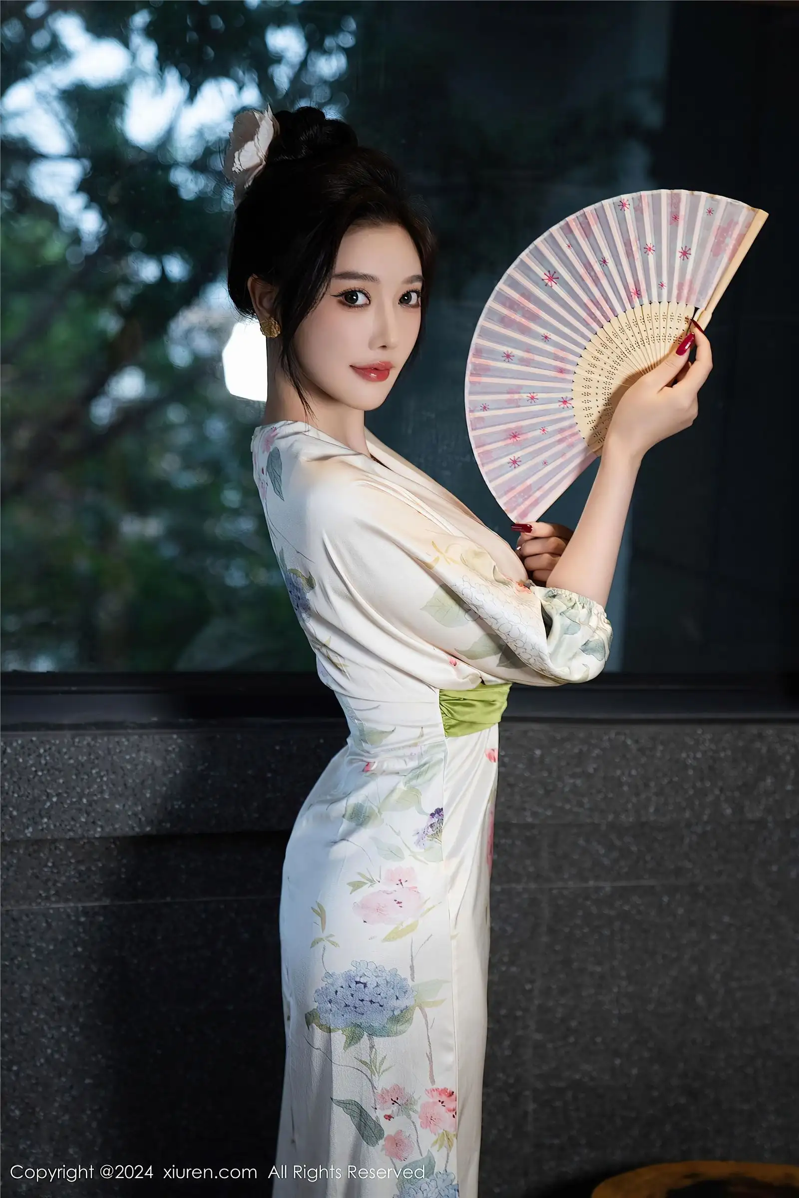 [XIUREN秀人网] 2024.11.19 NO.9470 杨晨晨Yome