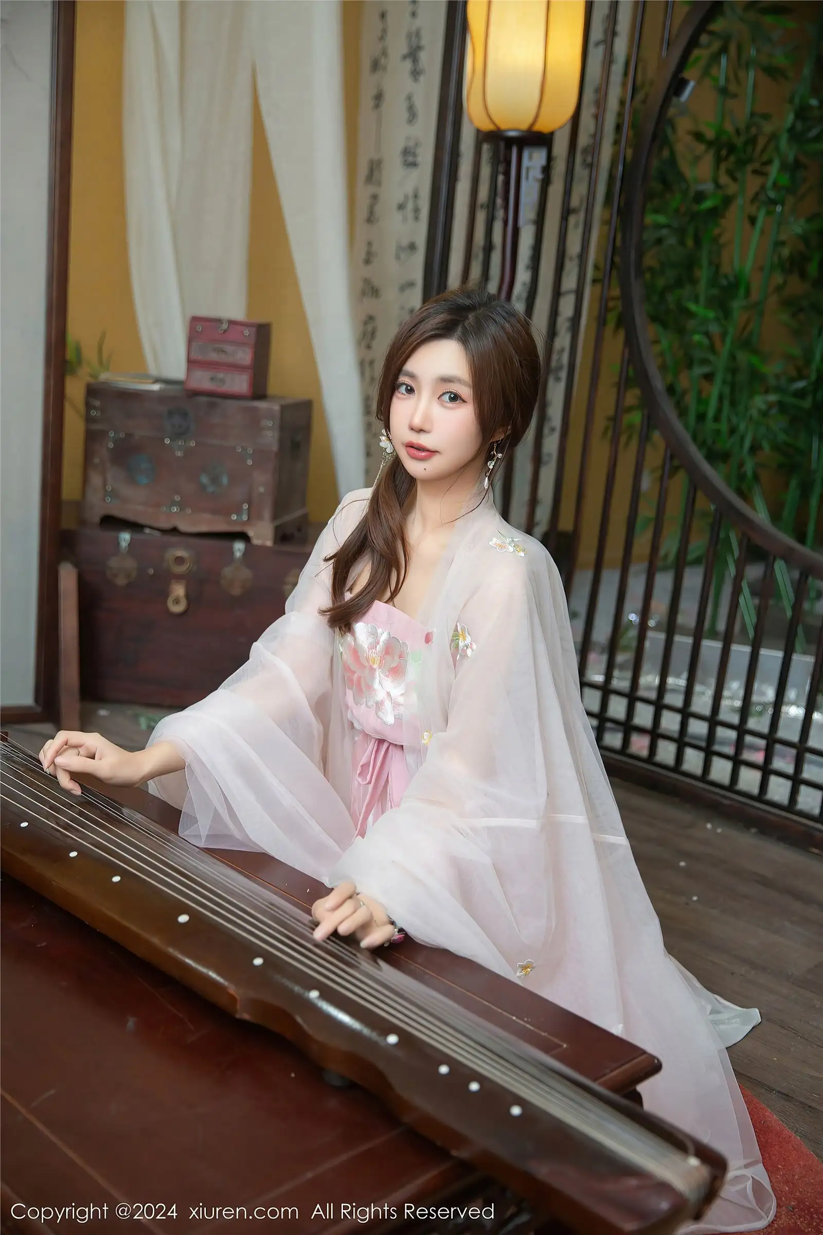 [XIUREN秀人网] 2024.11.20 NO.9475 绮里嘉ula