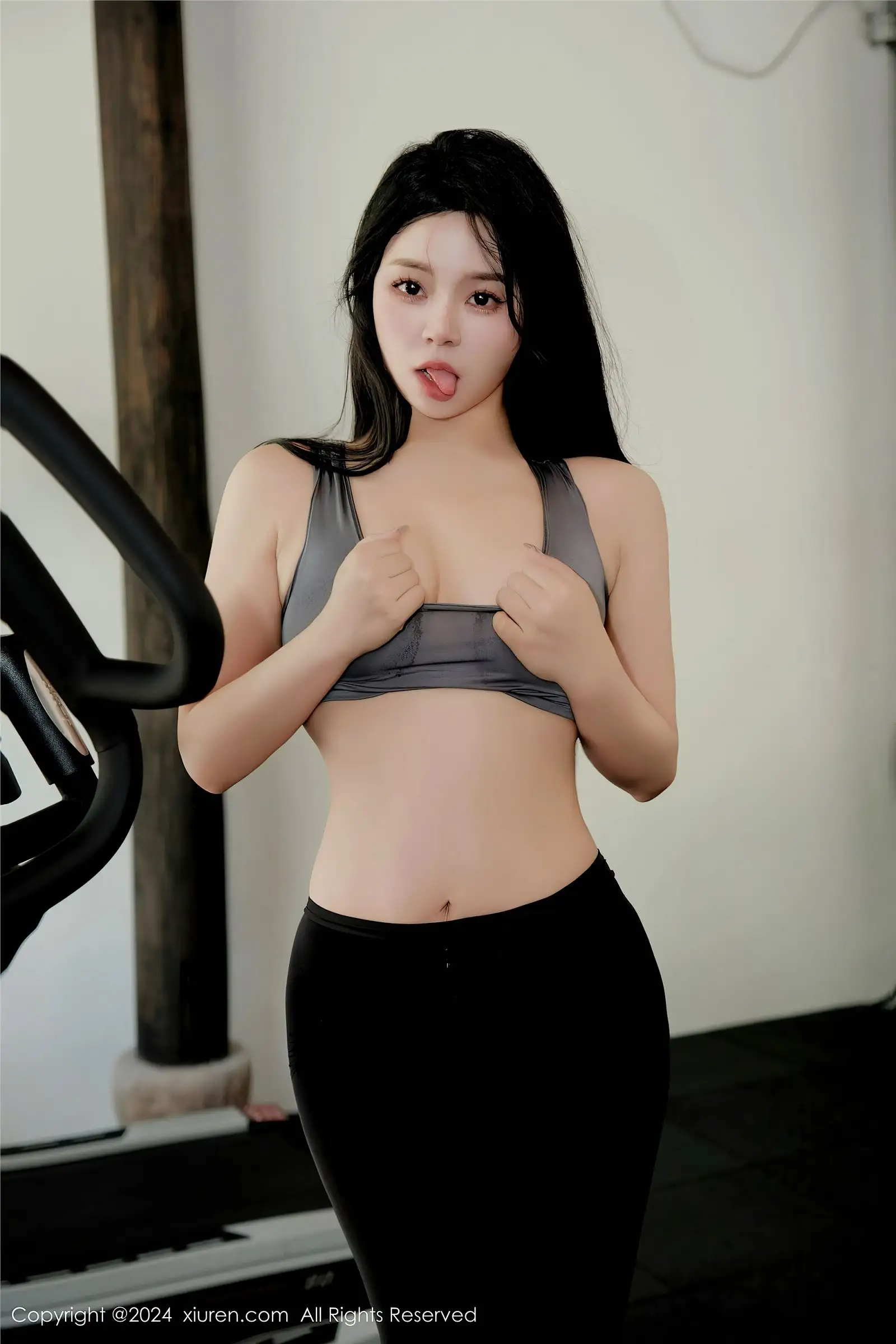 [XIUREN秀人网] 2024.12.03 NO.9540 麦田