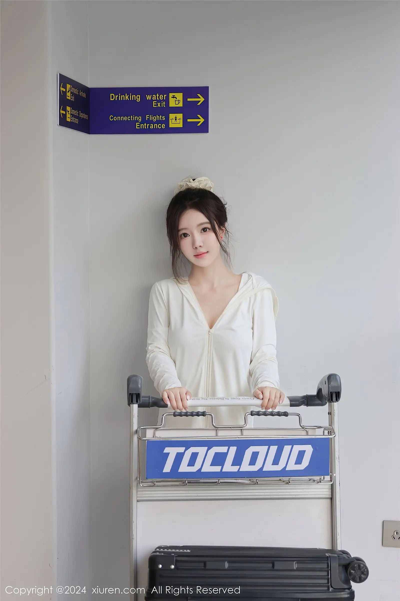 [XIUREN秀人网] 2024.12.06 NO.9559 小薯条nienie