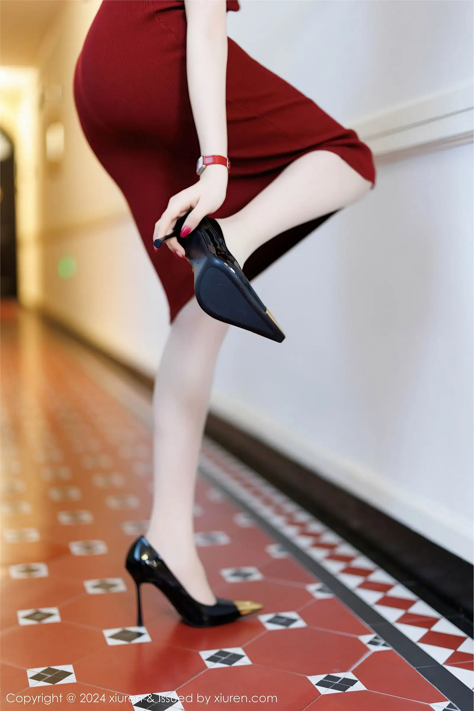 [XIUREN秀人网] 2024.12.12 NO.9589 徐莉芝Booty