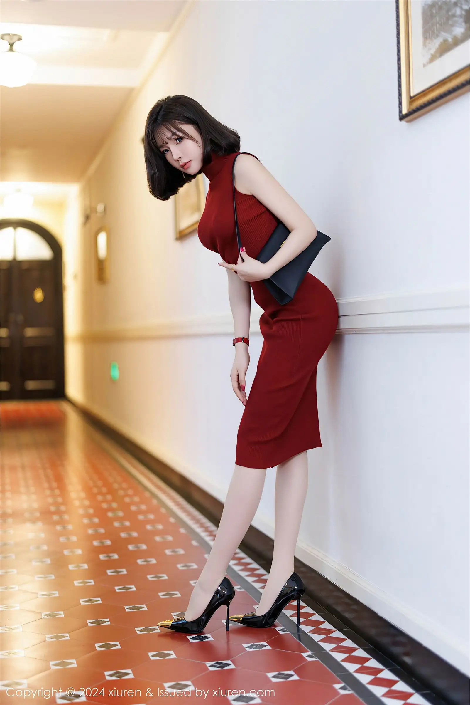 [XIUREN秀人网] 2024.12.12 NO.9589 徐莉芝Booty