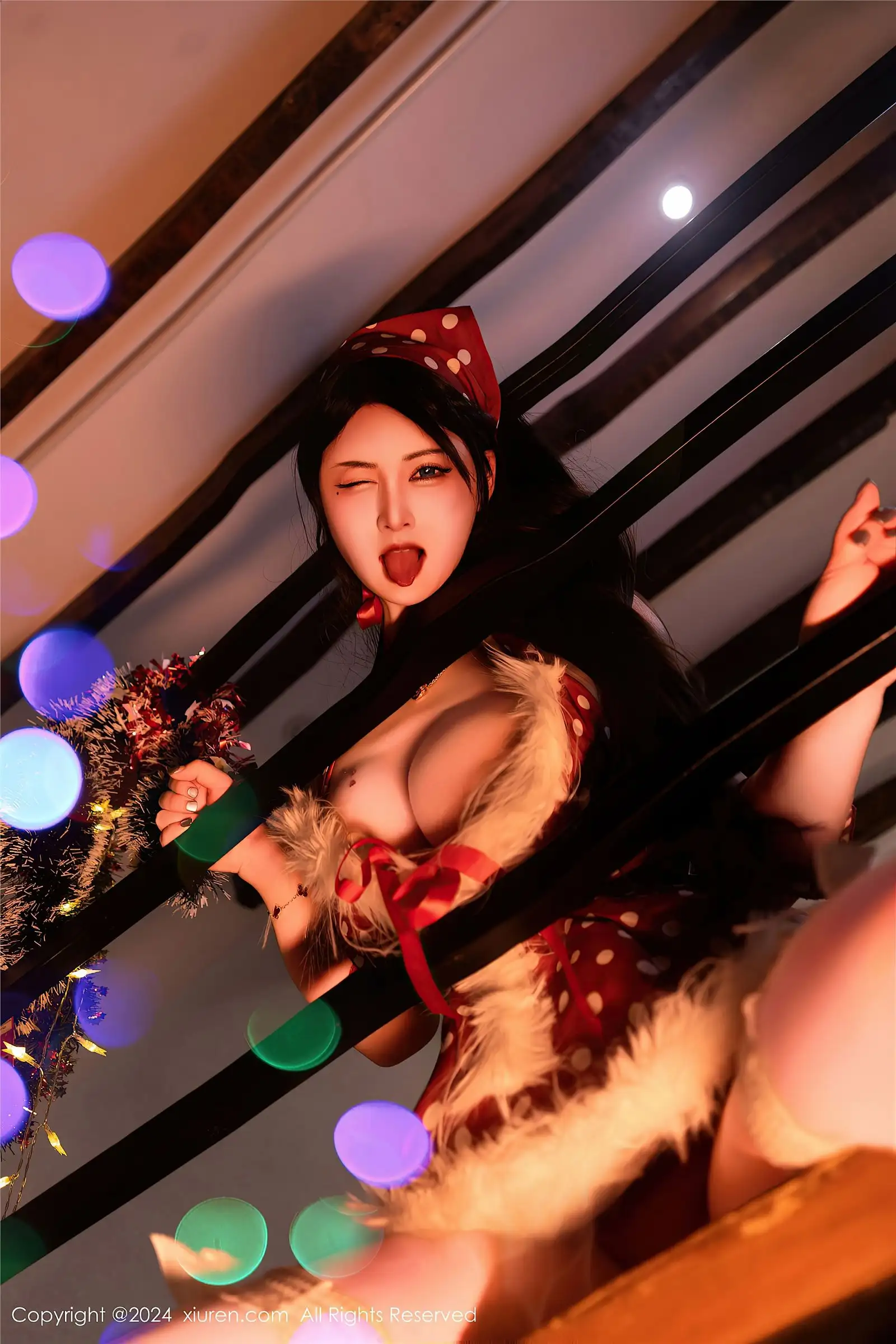[XIUREN秀人网] 2024.12.18 NO.9618 诗诗kiki